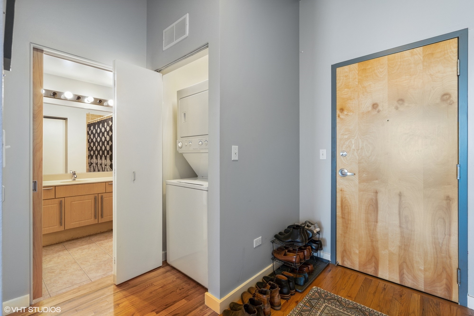 1720 S Michigan Avenue Unit: 1613