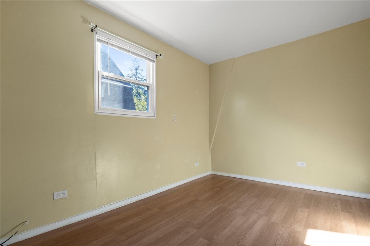4148 N Central Park Avenue Unit: 2
