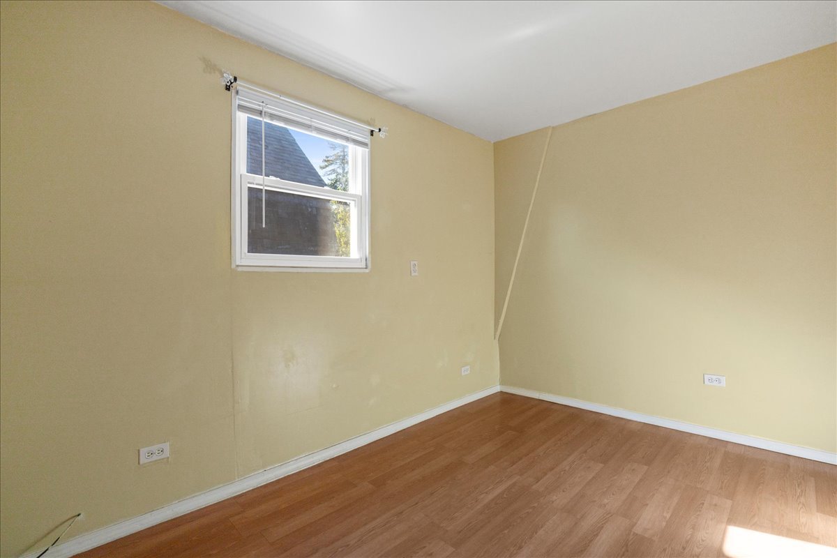 4148 N Central Park Avenue Unit: 2