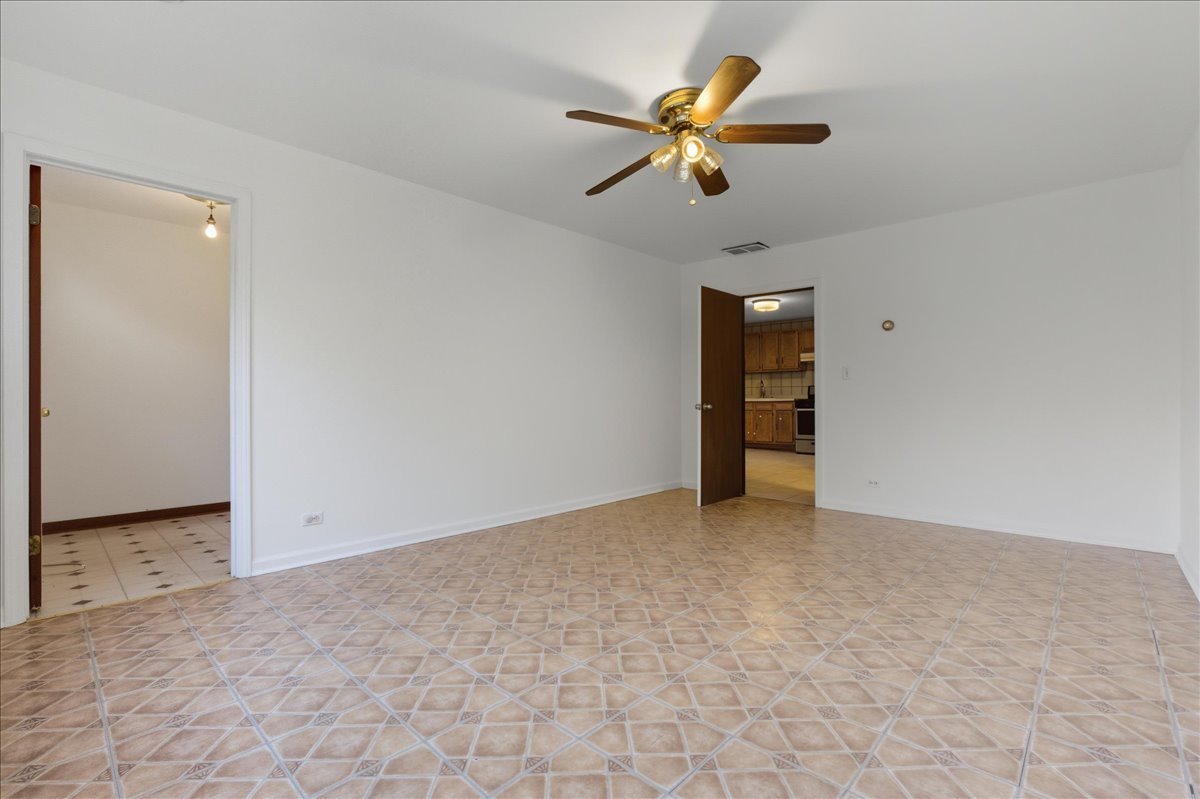 1727 W 19th Street Unit: 2