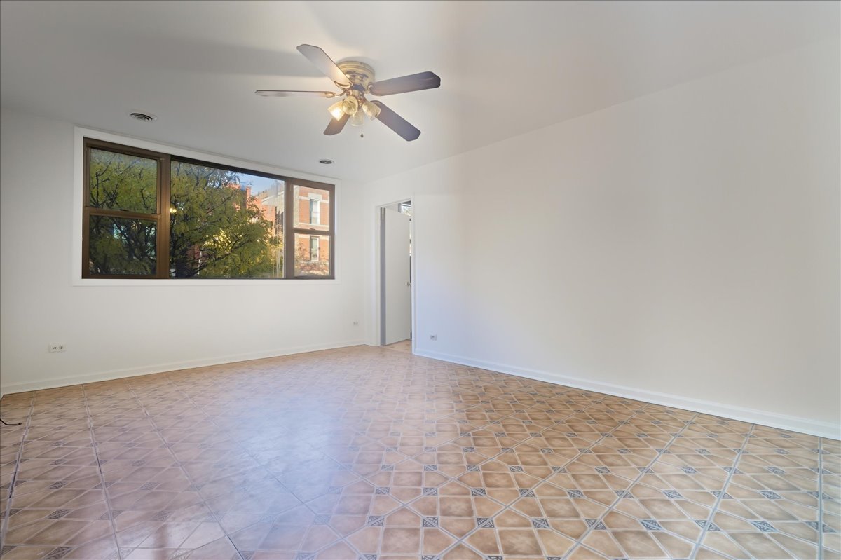 1727 W 19th Street Unit: 2