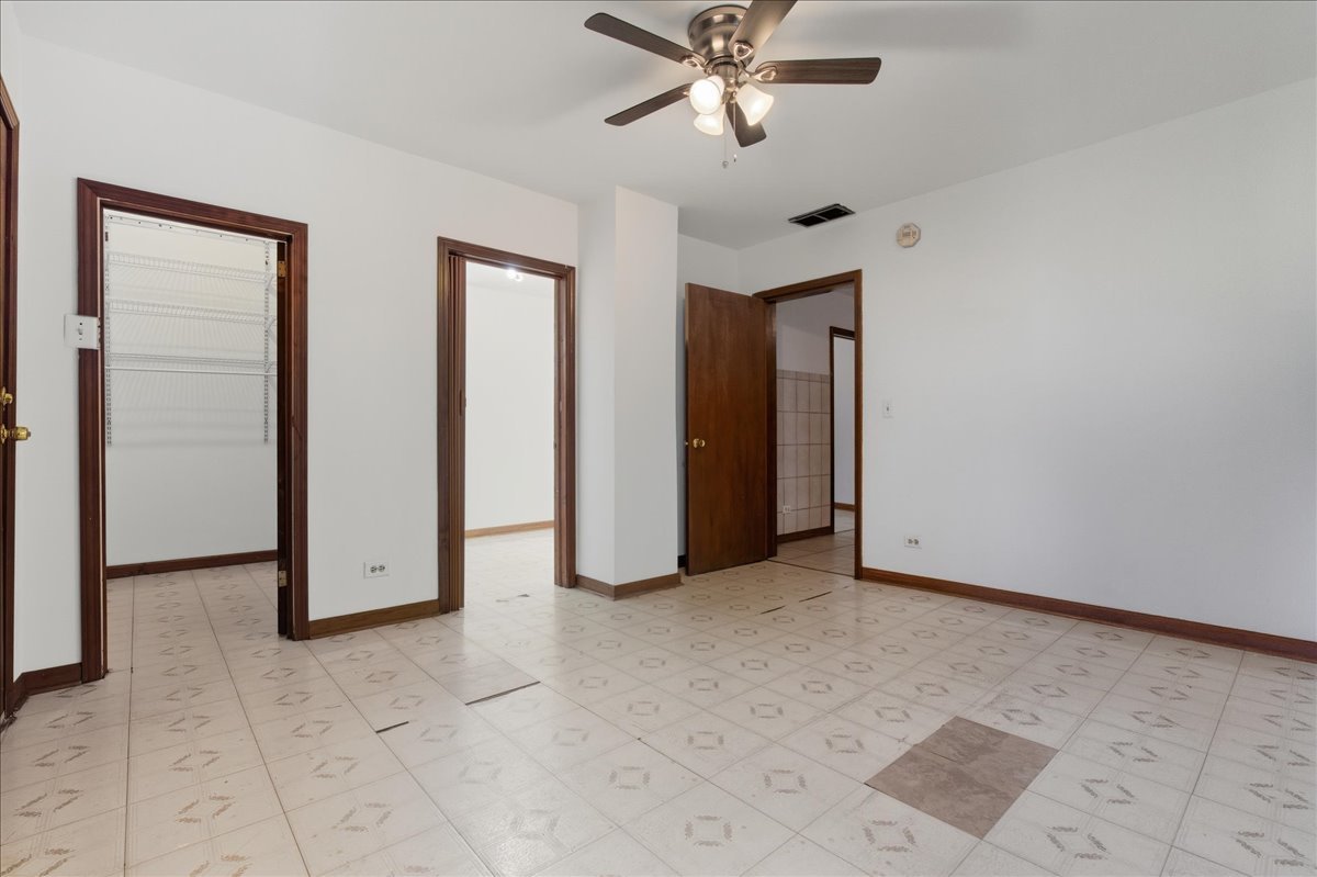 1727 W 19th Street Unit: 2