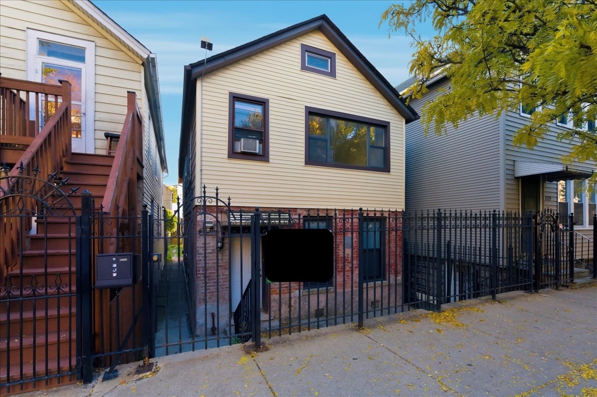 1727 W 19th Street Unit: 2