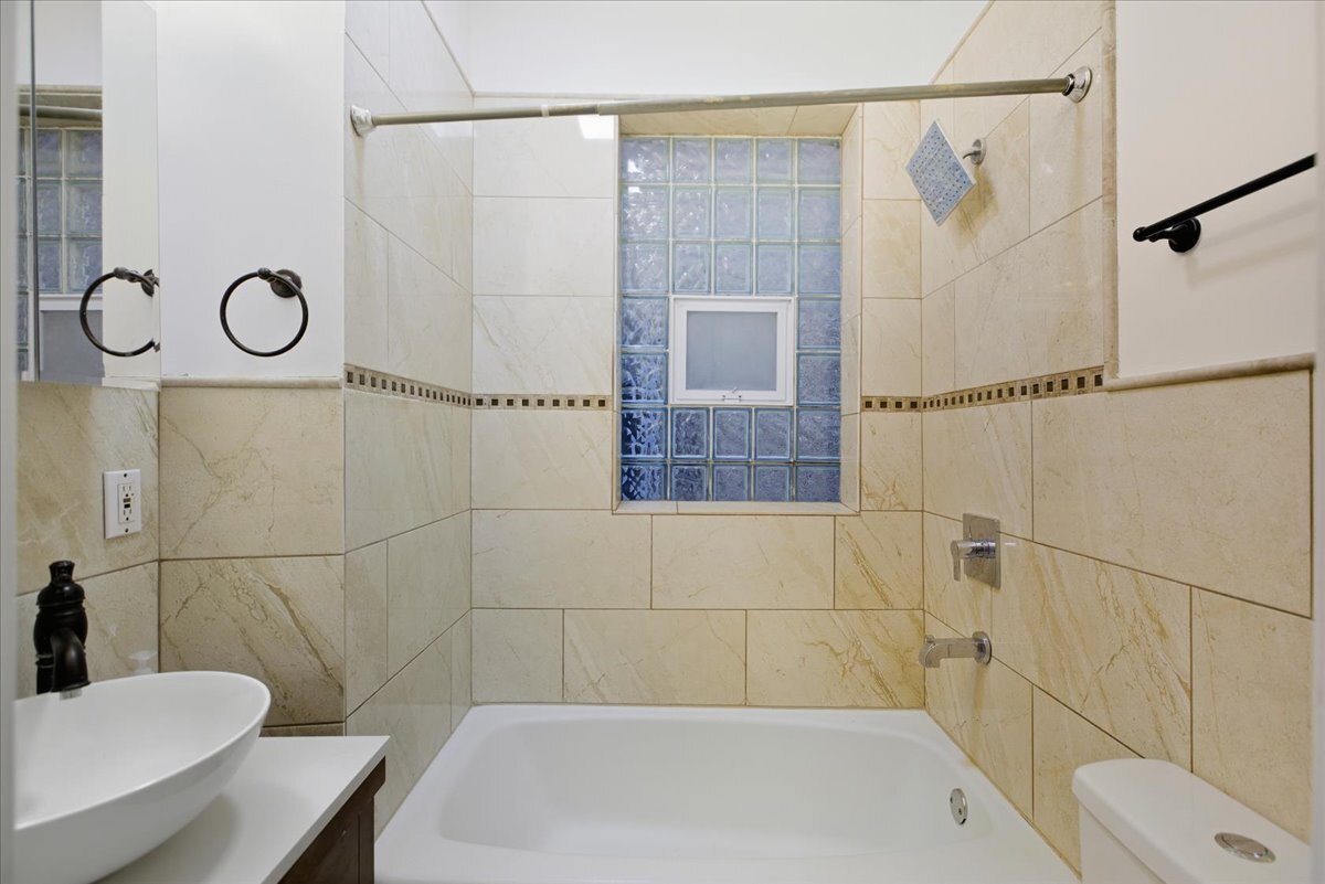 2708 N Richmond Street Unit: 1