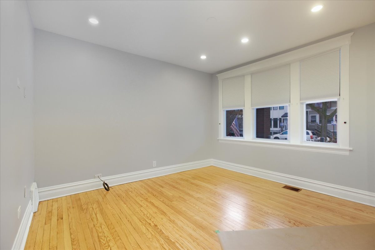 2708 N Richmond Street Unit: 1