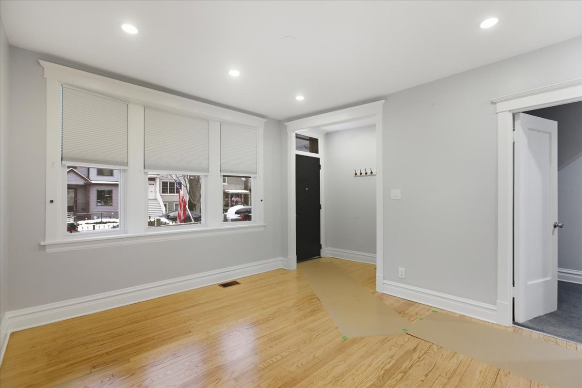 2708 N Richmond Street Unit: 1
