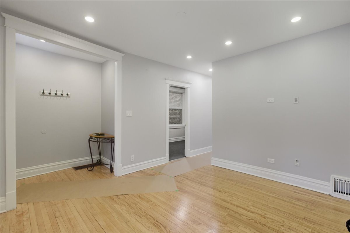 2708 N Richmond Street Unit: 1