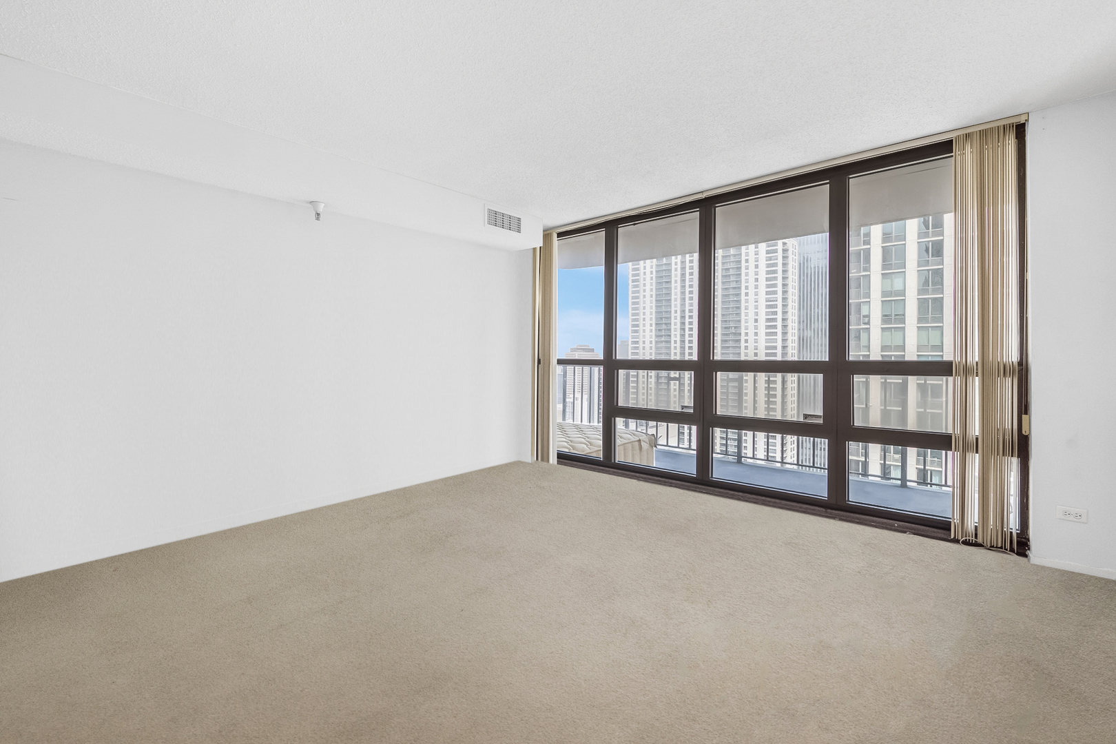 10 E Ontario Street Unit: 3408