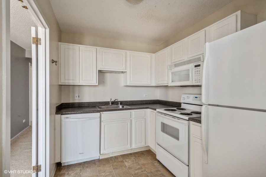 10 E Ontario Street Unit: 3408
