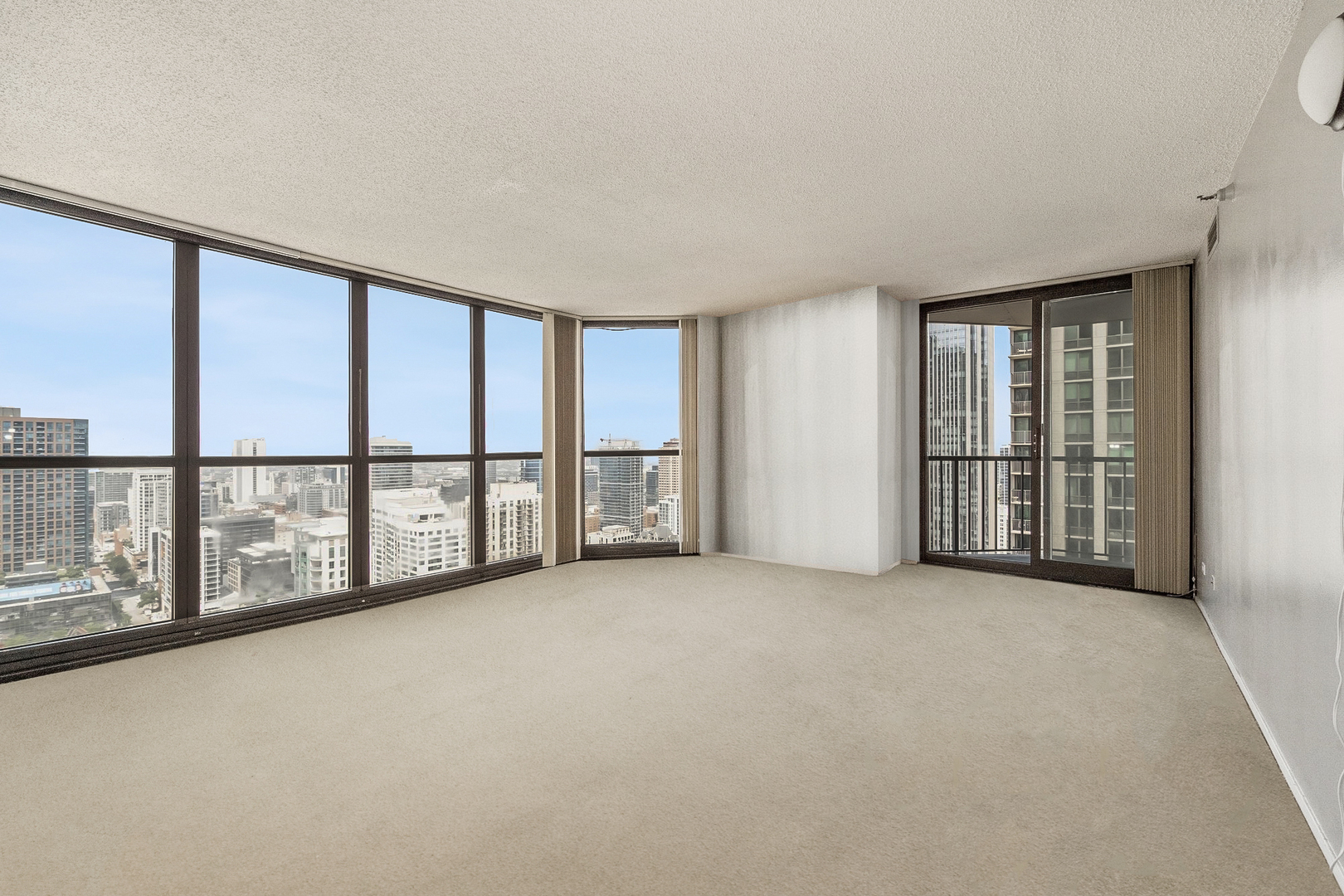 10 E Ontario Street Unit: 3408