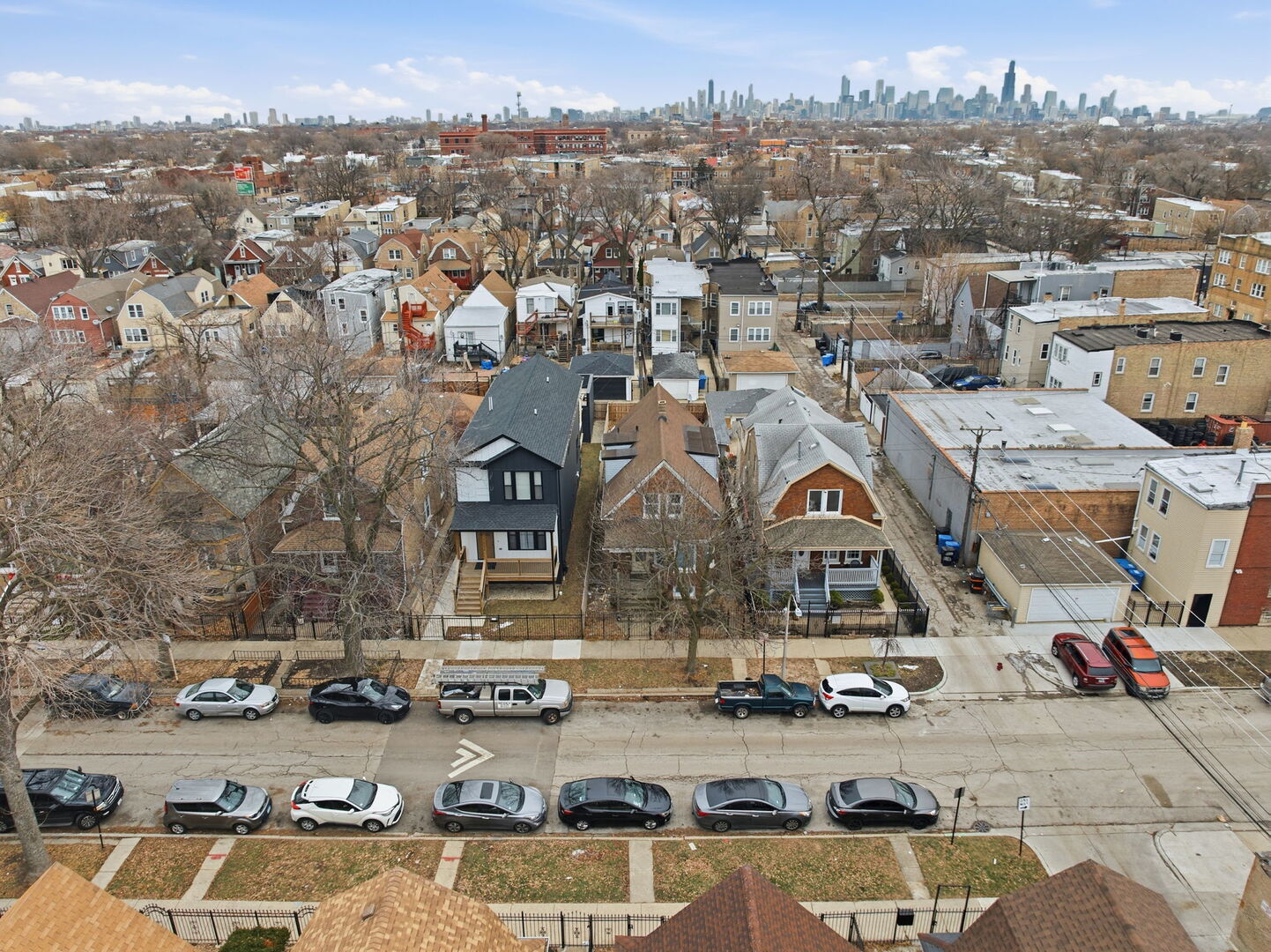 1217 N Harding Avenue Unit: 2