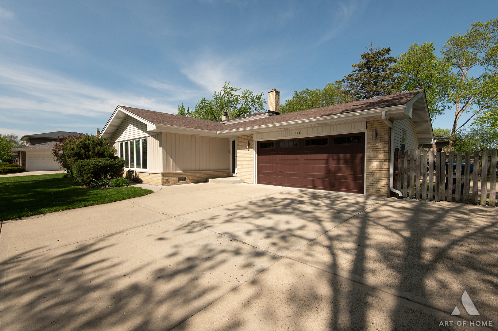 603 JOHN Court