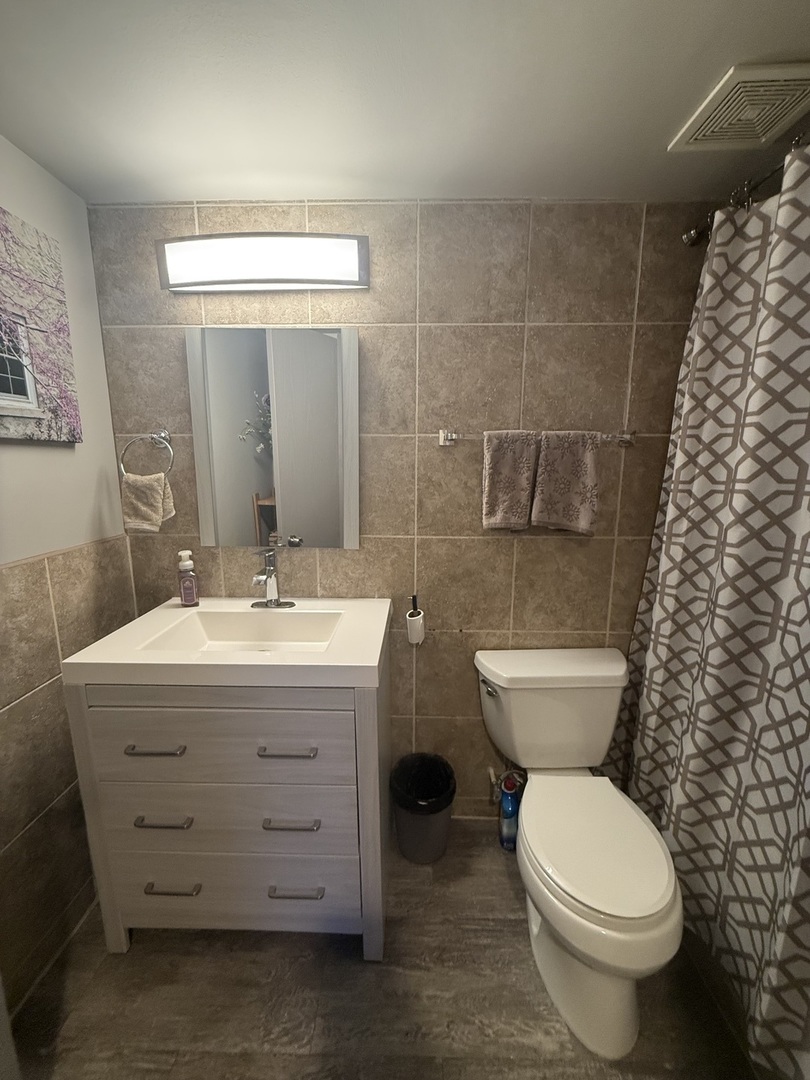 3838 W 111th Street Unit: 110