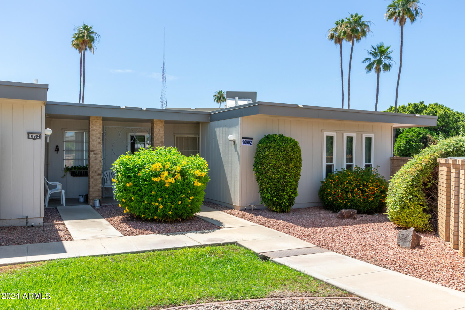 10902 W Coggins Drive