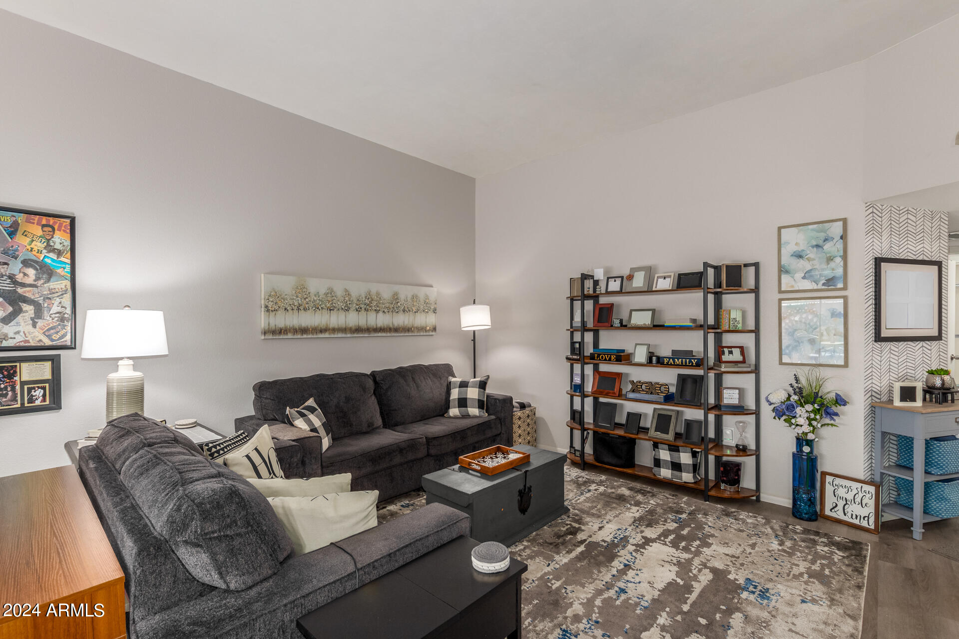 10902 W Coggins Drive