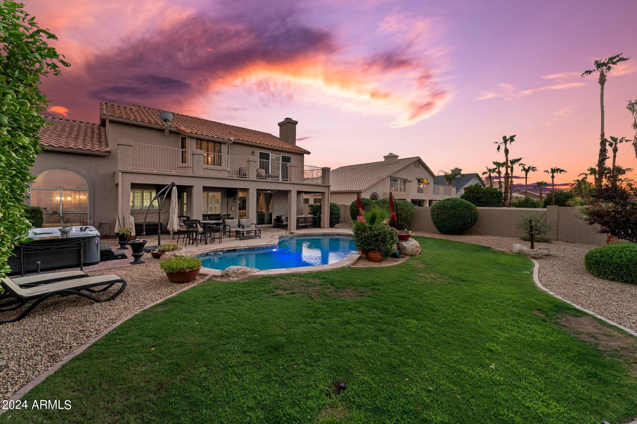 6228 W Rose Garden Lane