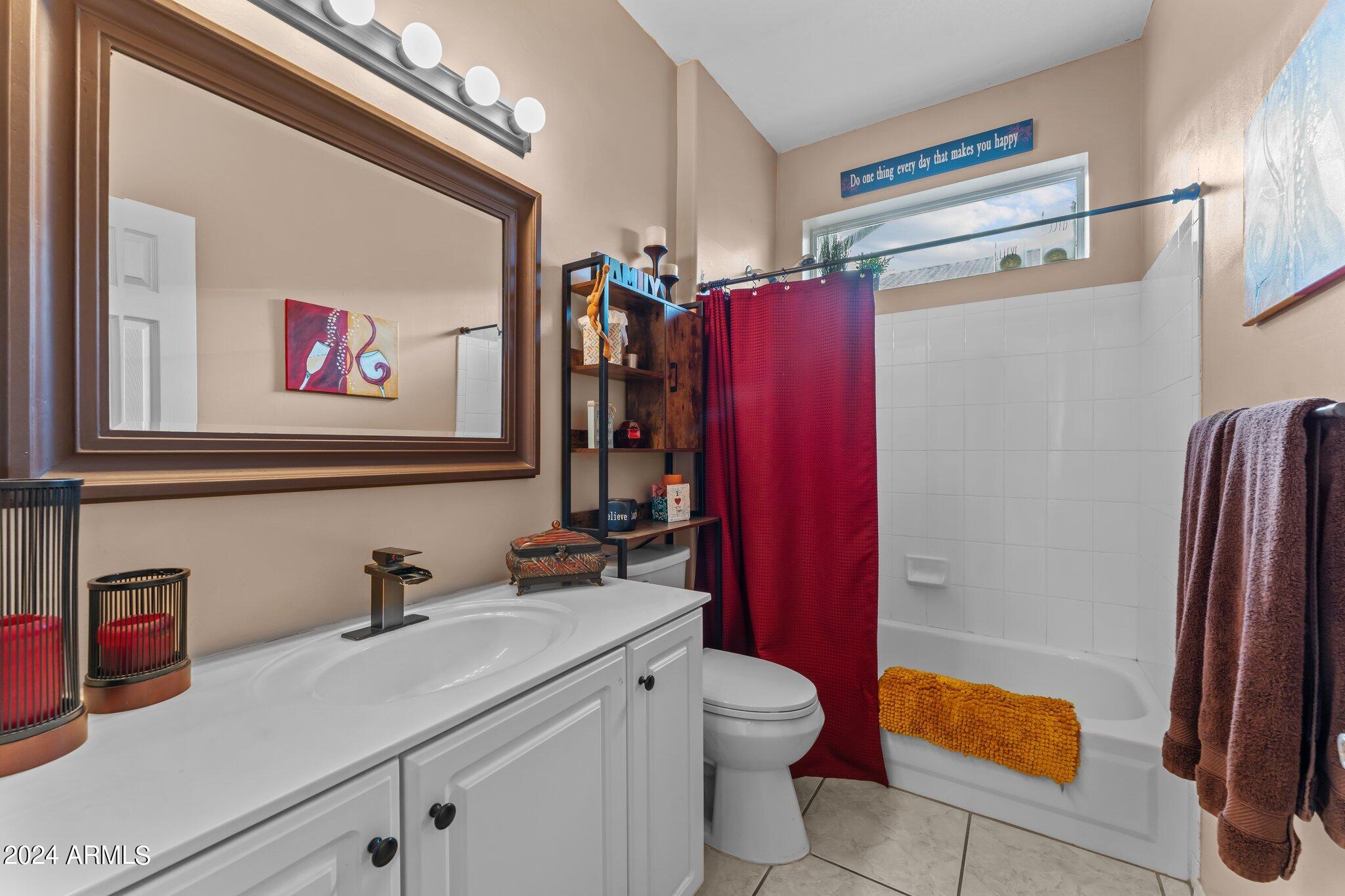 6228 W Rose Garden Lane