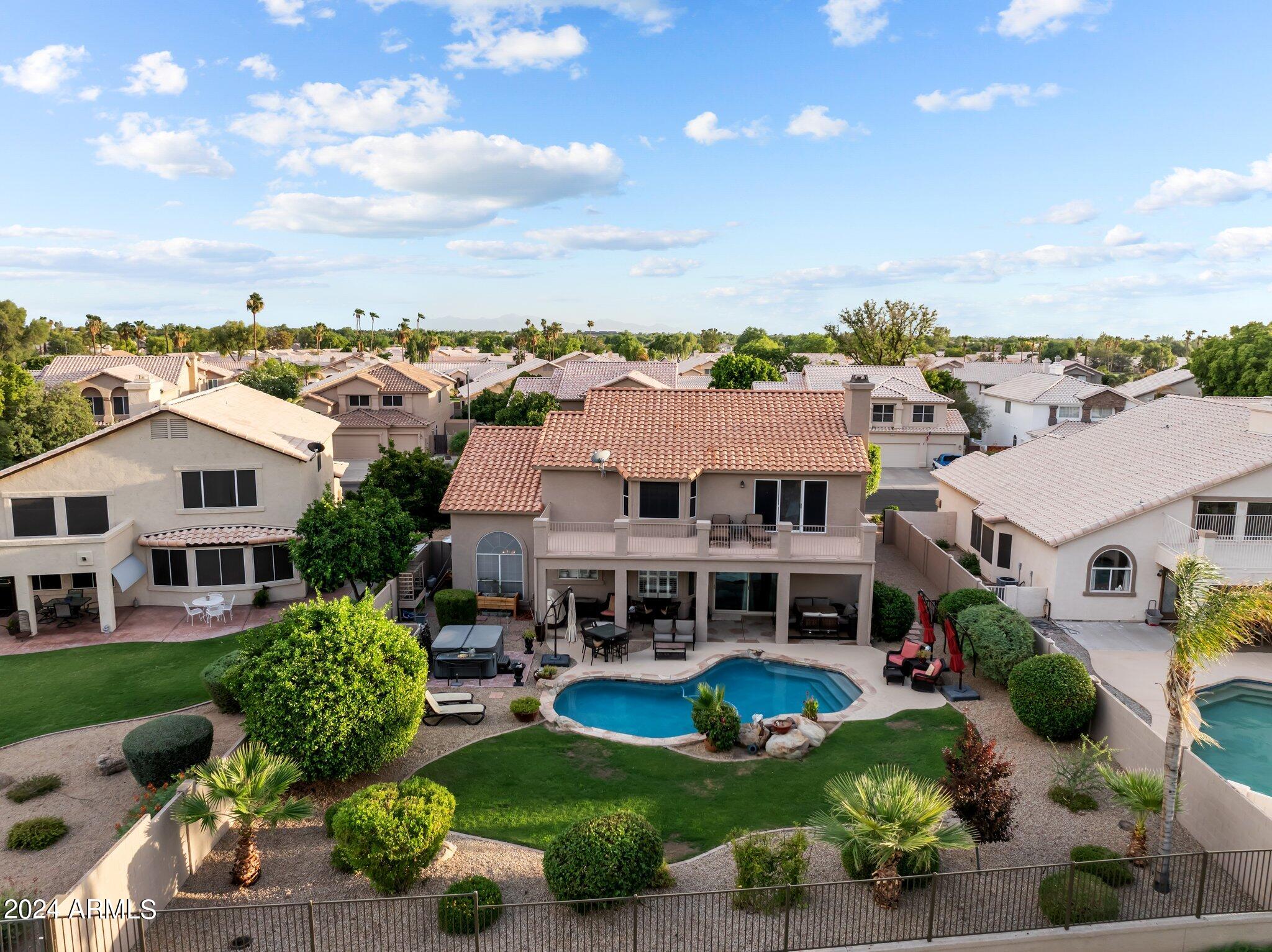6228 W Rose Garden Lane