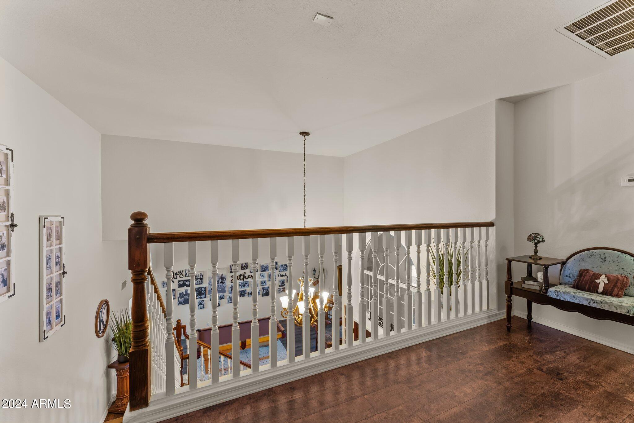 6228 W Rose Garden Lane