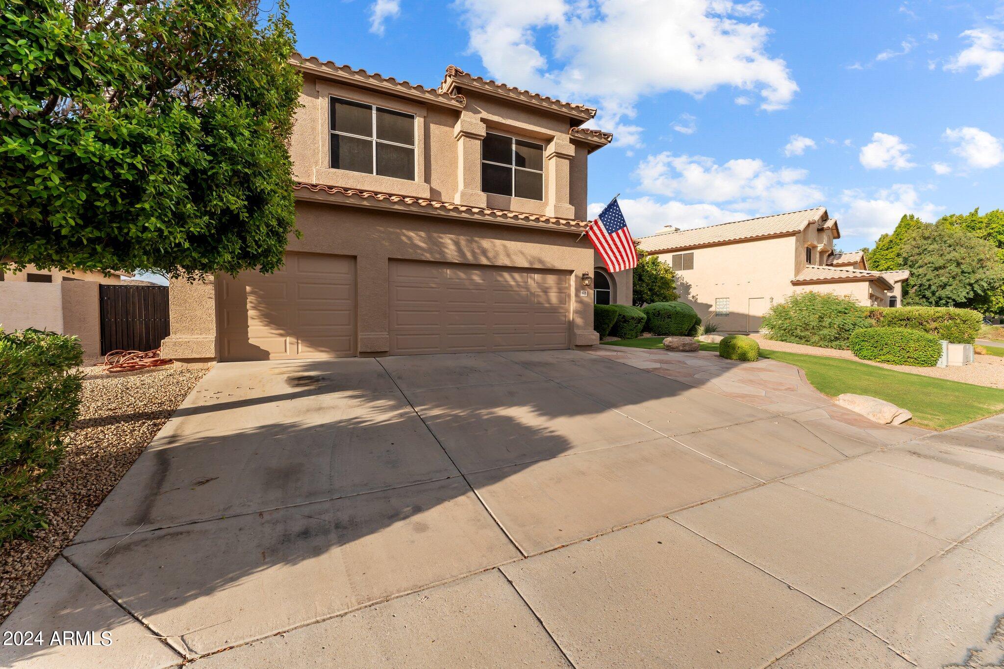 6228 W Rose Garden Lane