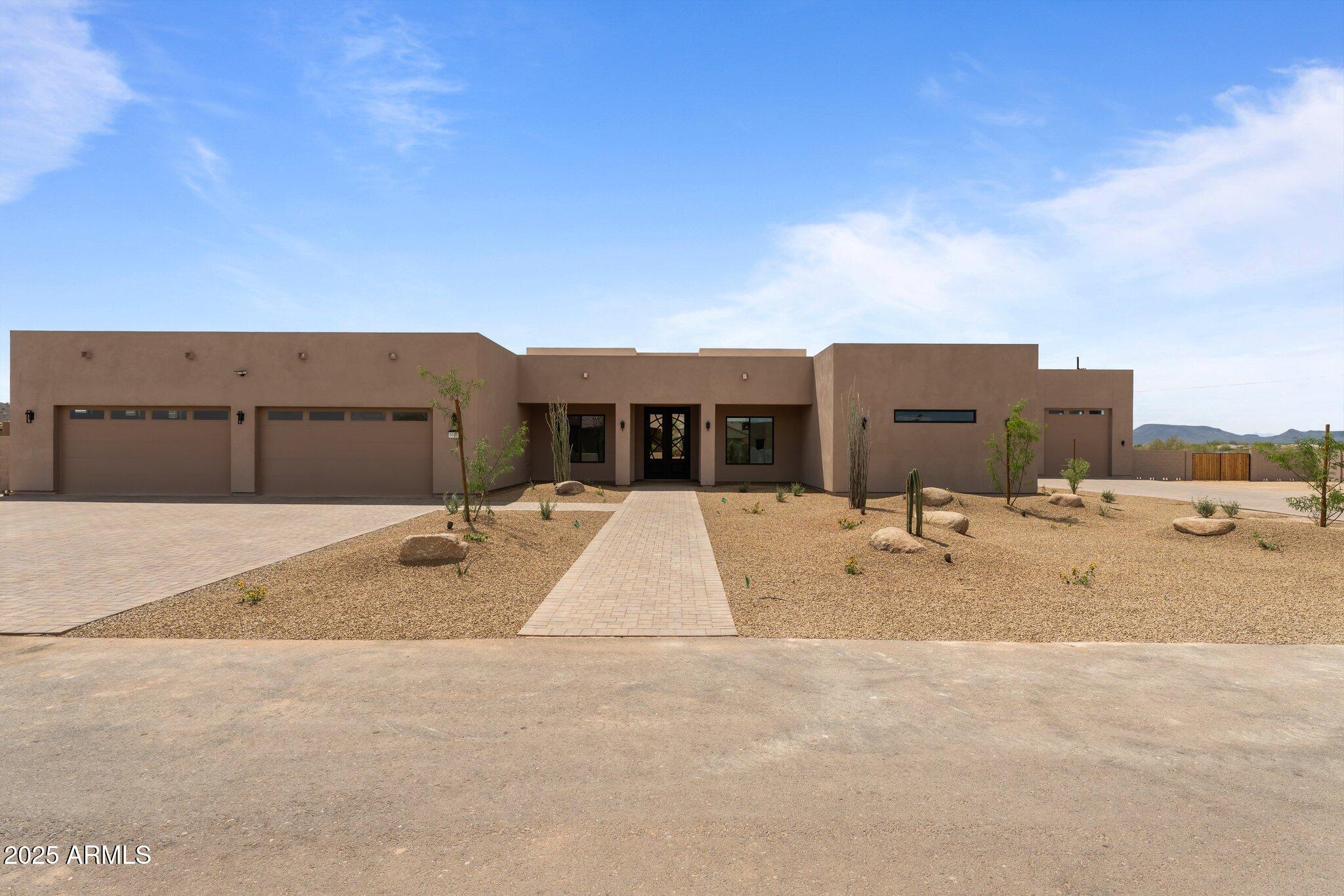 39302 N 30TH Drive
