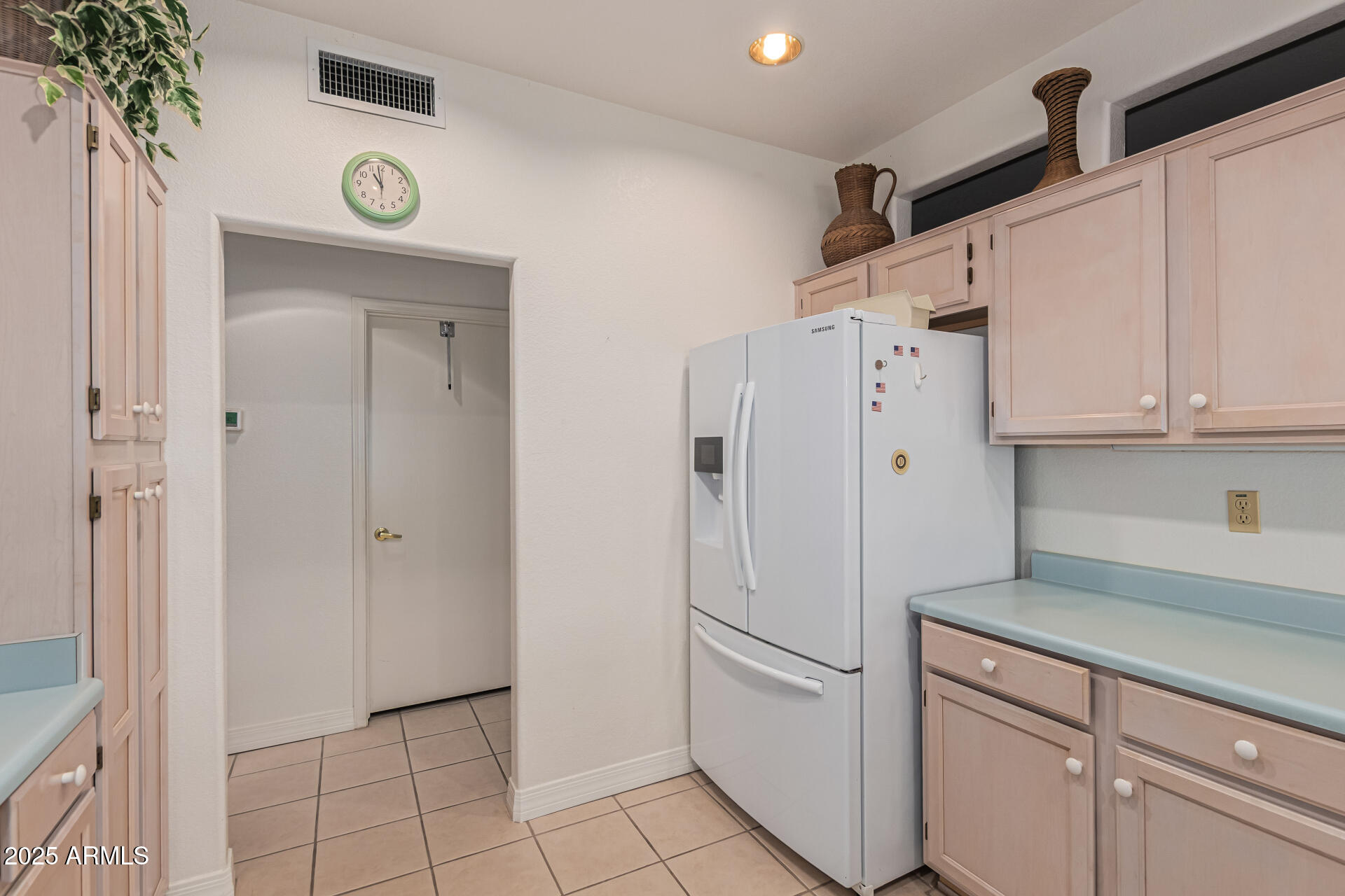 13827 W Territorial Lane