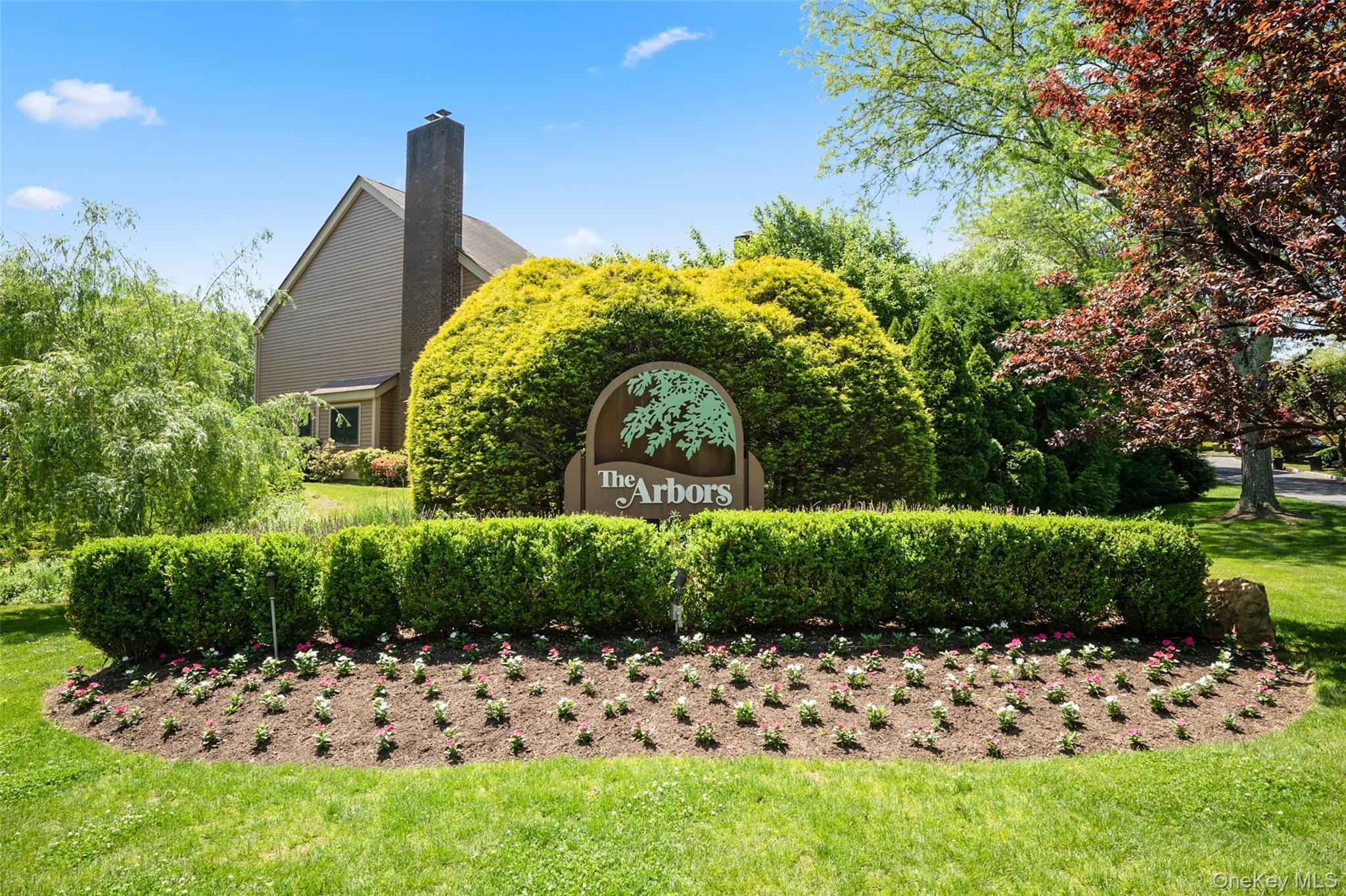 73 Greenway Lane