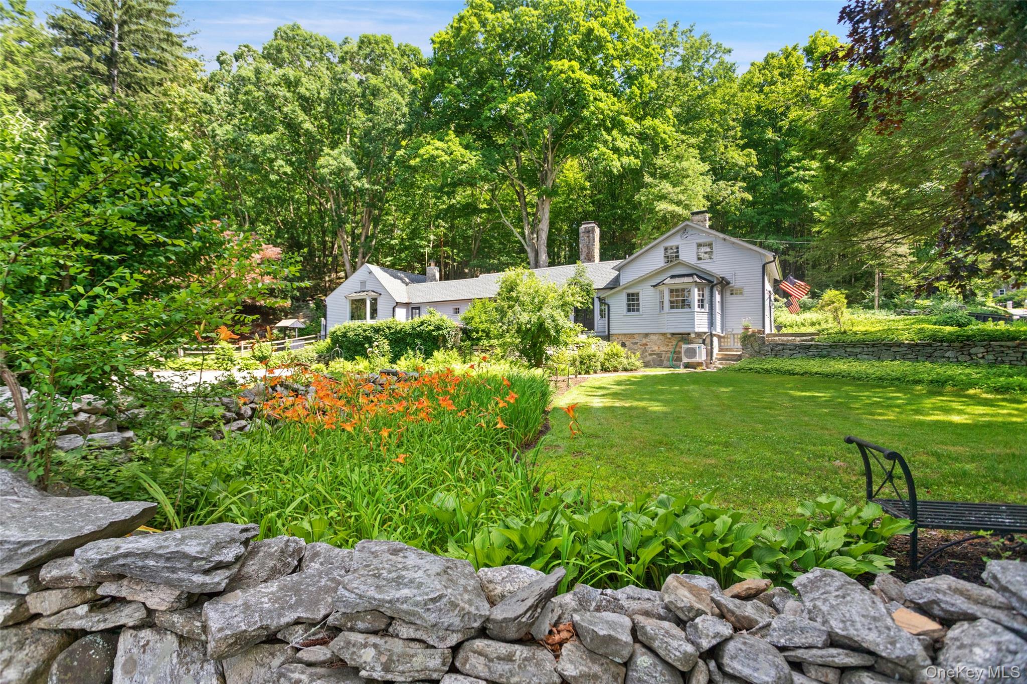 35 Old Snake Hill Road