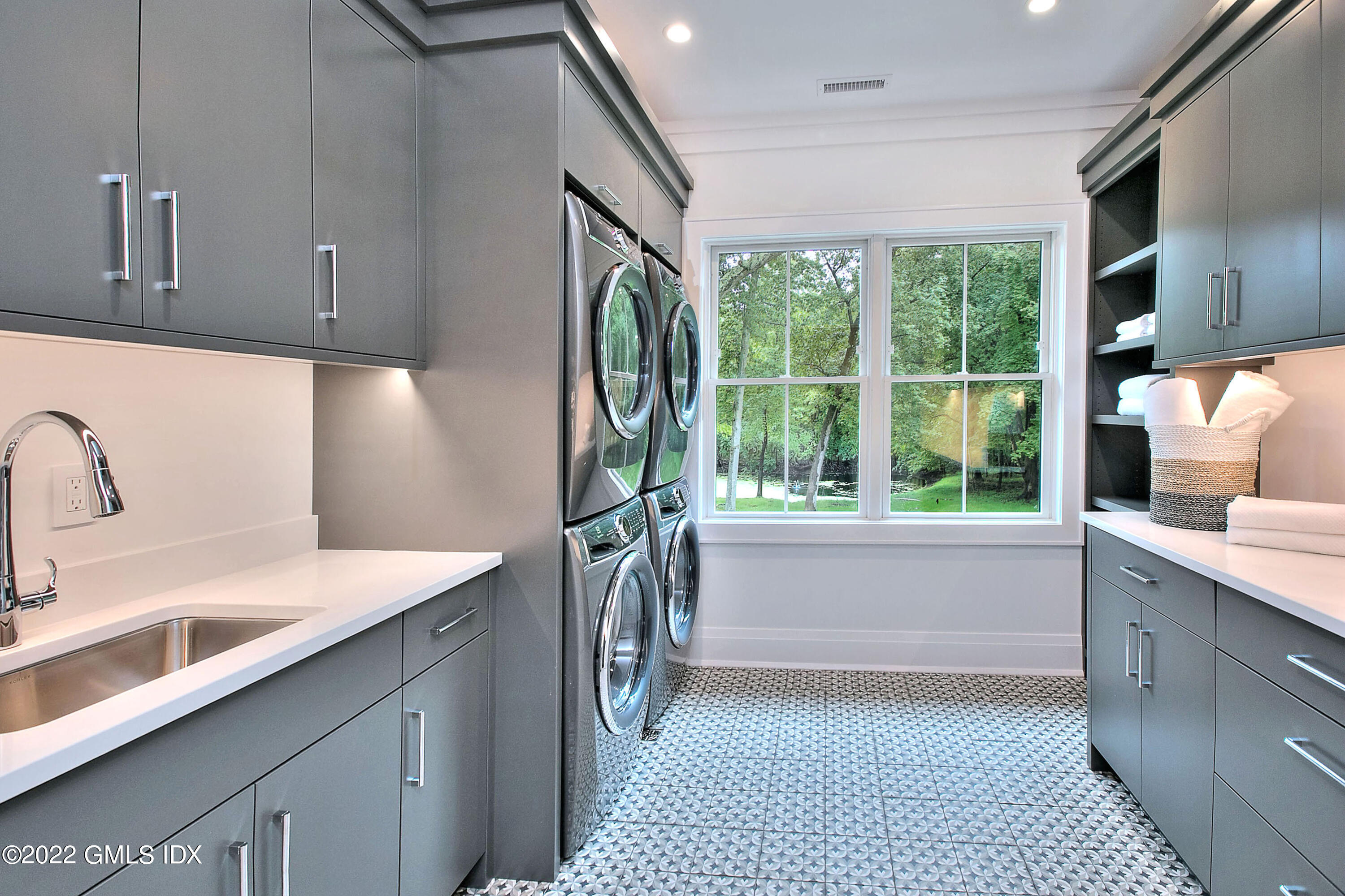 29 Narrow Rocks Road