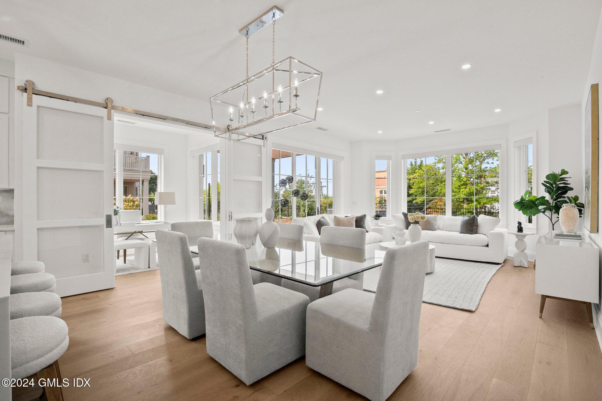 71 Havemeyer Place, 103 N