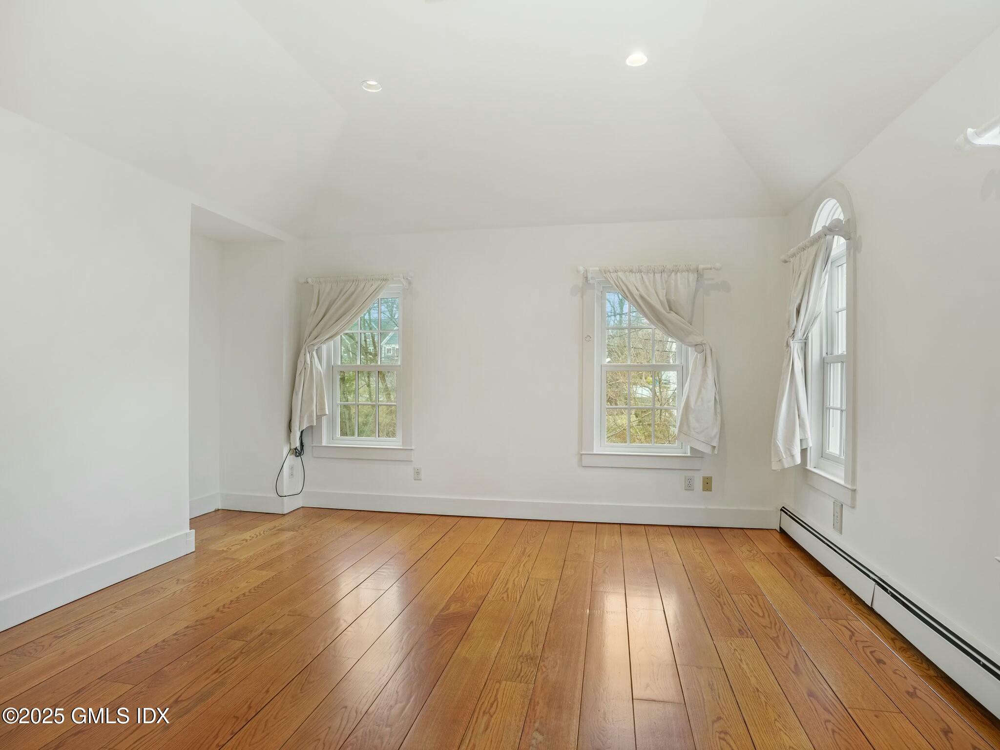 69 Riverside Avenue