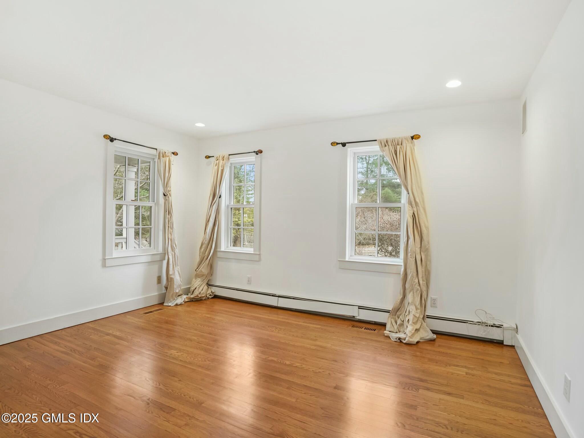 69 Riverside Avenue