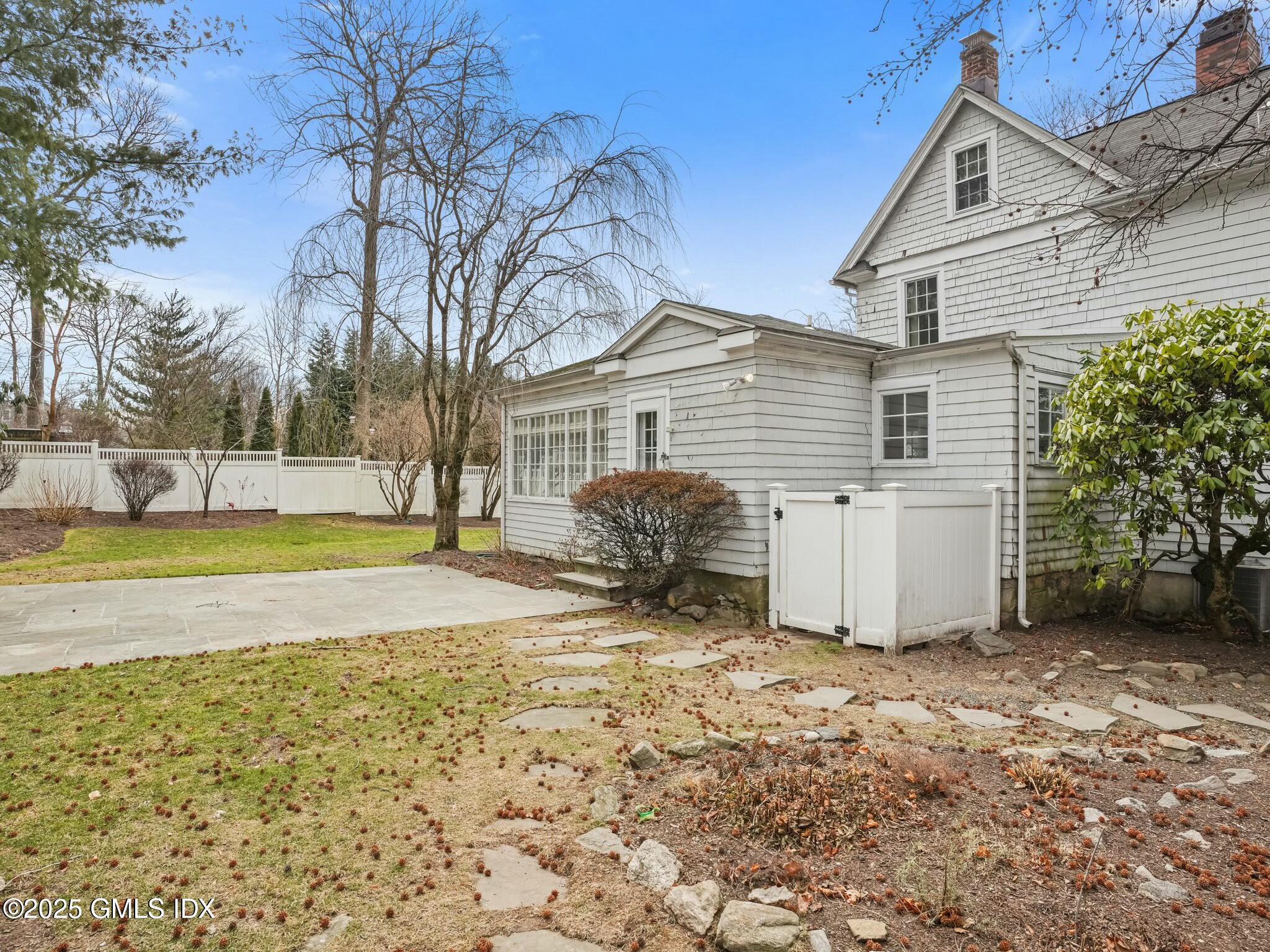 69 Riverside Avenue