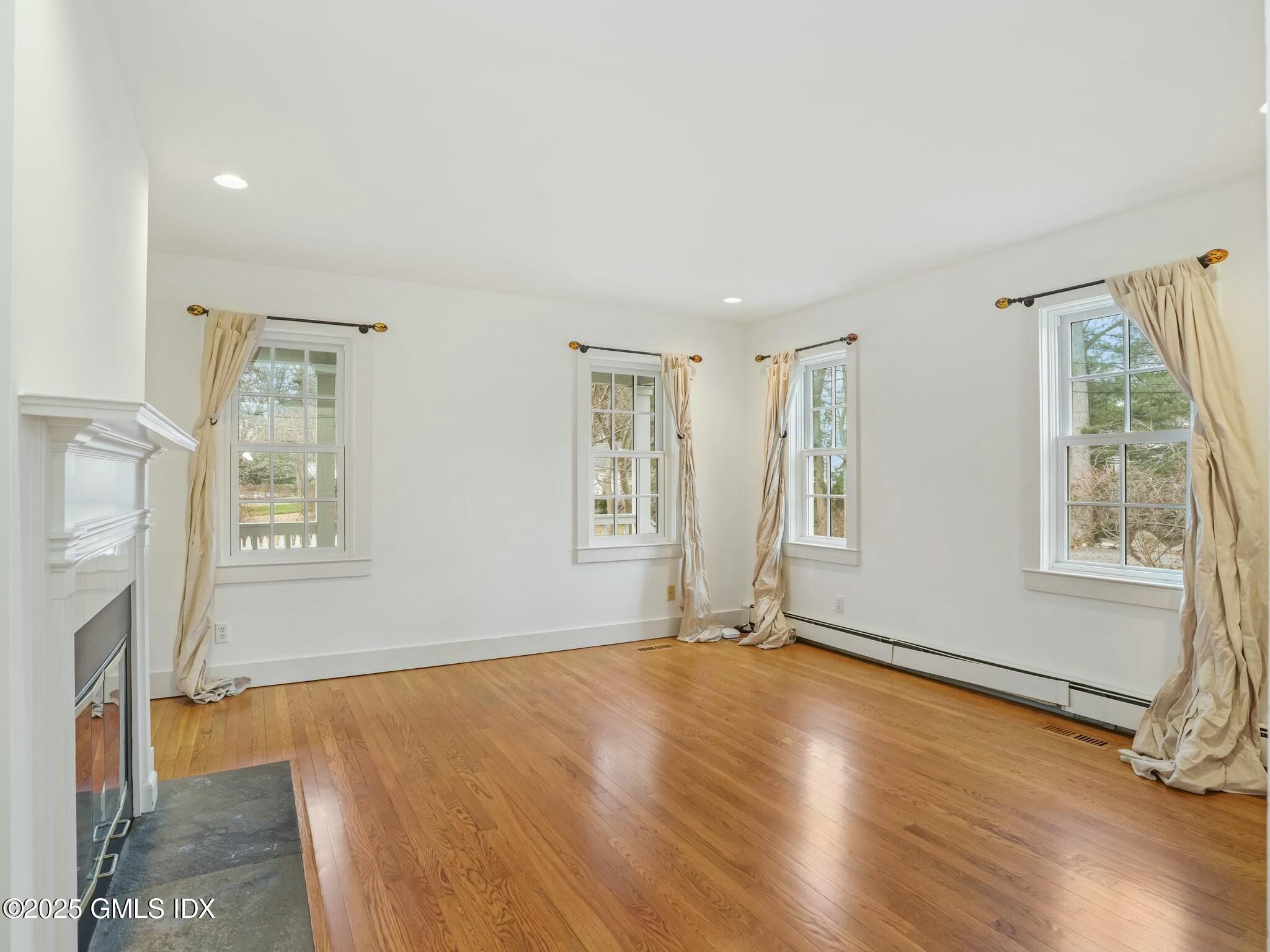 69 Riverside Avenue