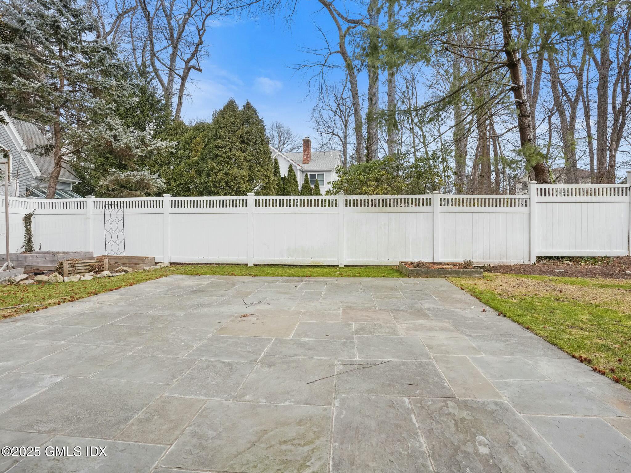 69 Riverside Avenue