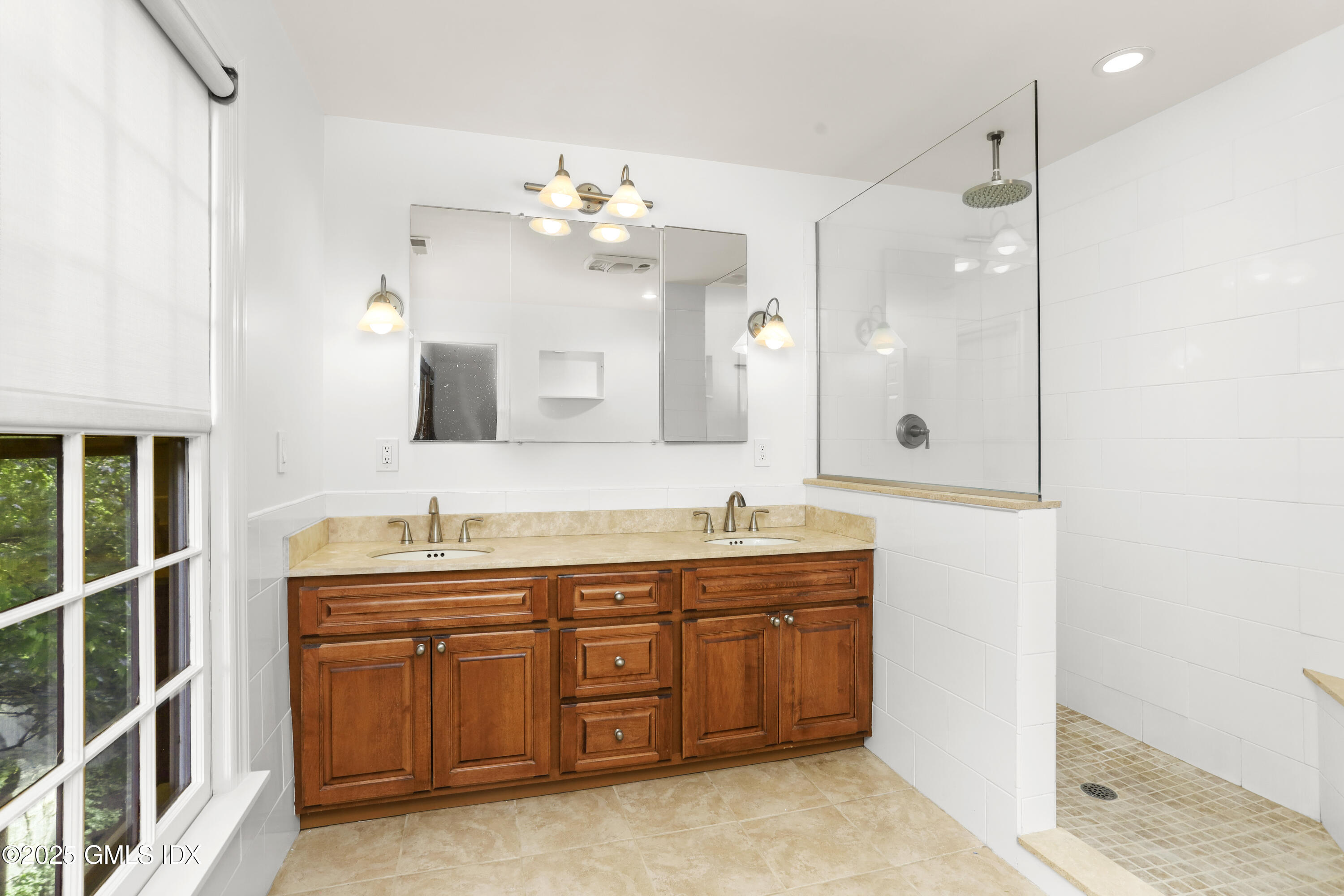 49 Indian Harbor Drive, 9