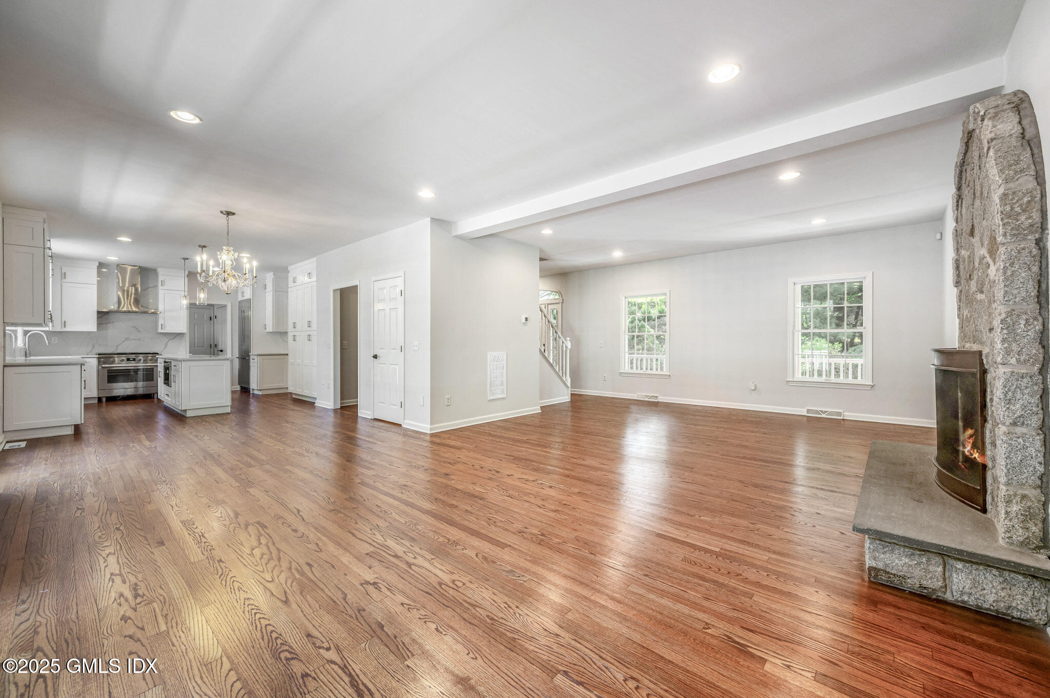 12 Hickory Drive, B