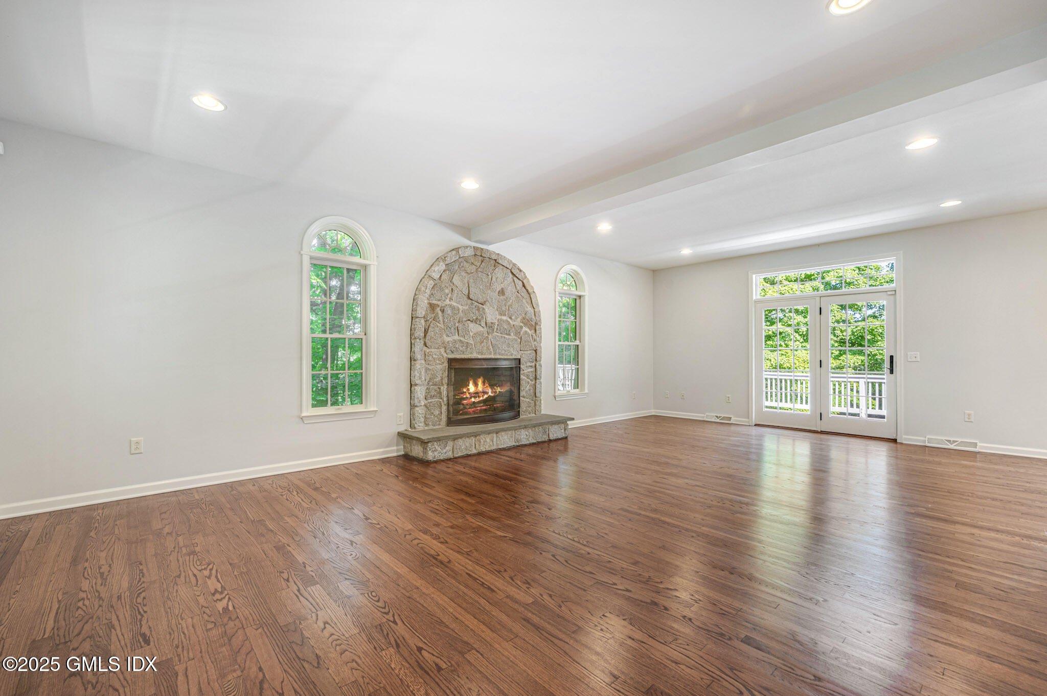 12 Hickory Drive, B