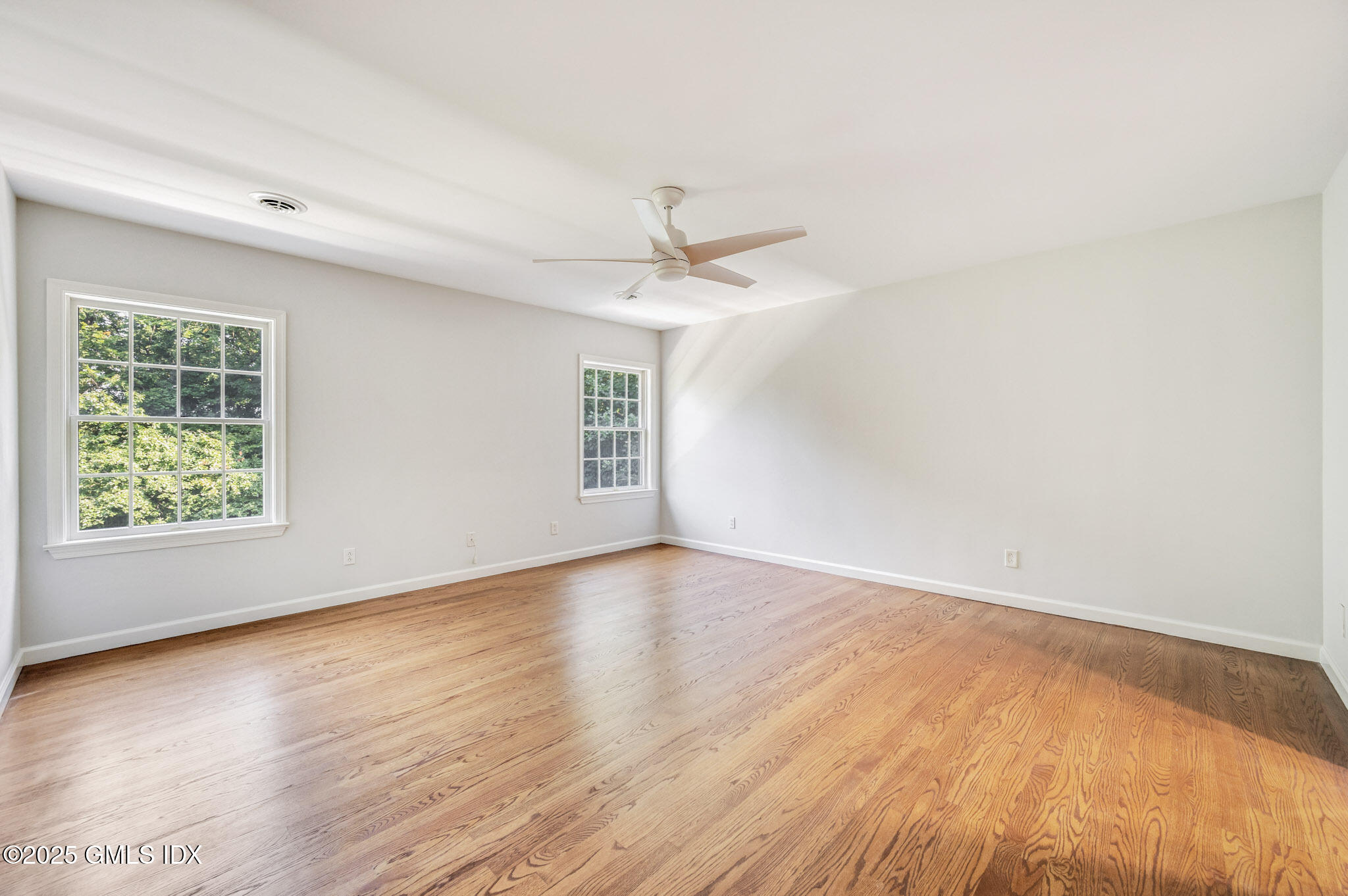 12 Hickory Drive, B