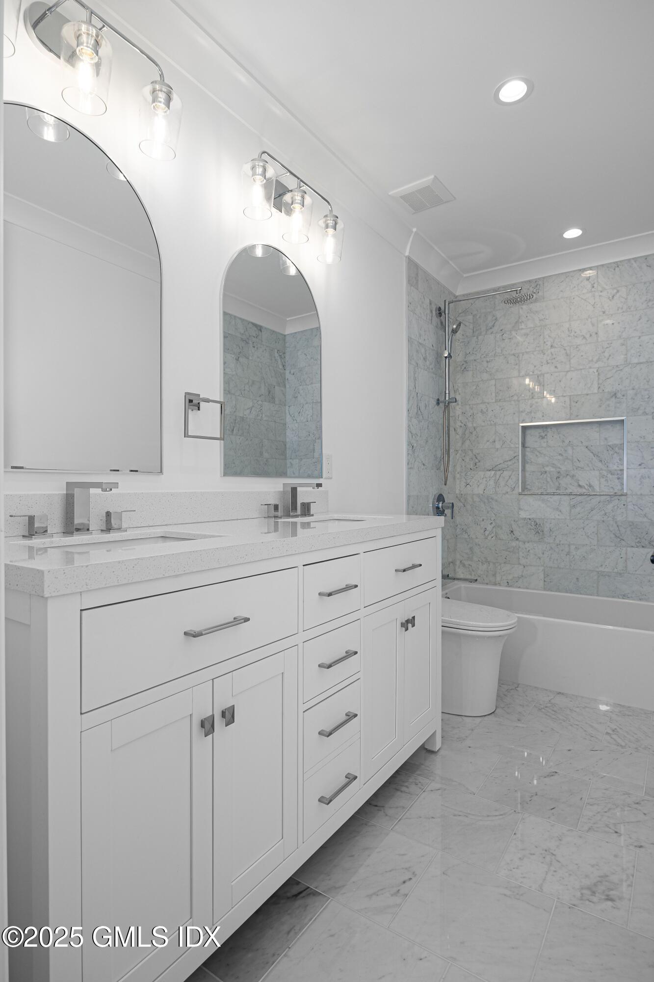 20 Sound Beach Avenue