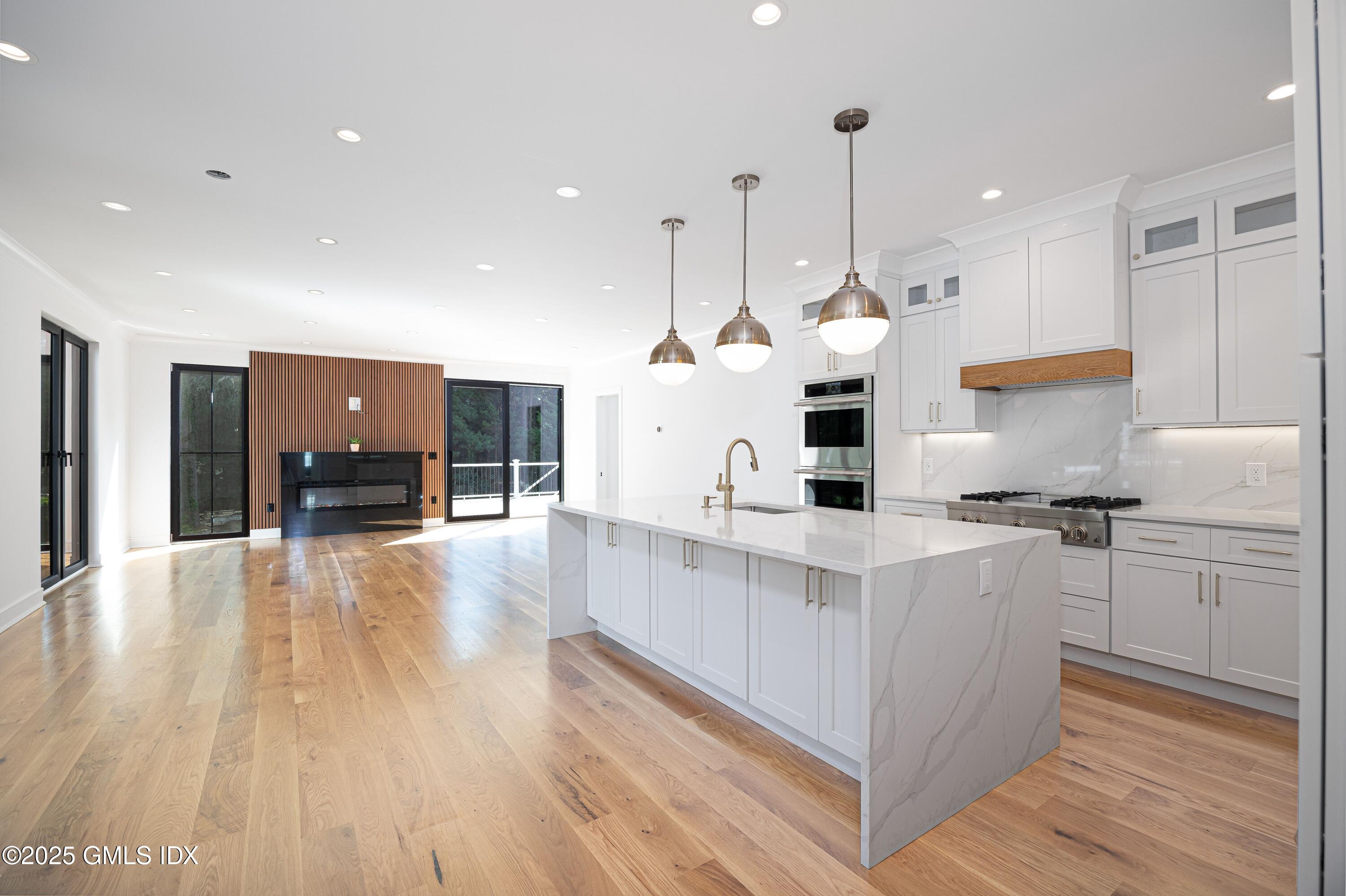 20 Sound Beach Avenue