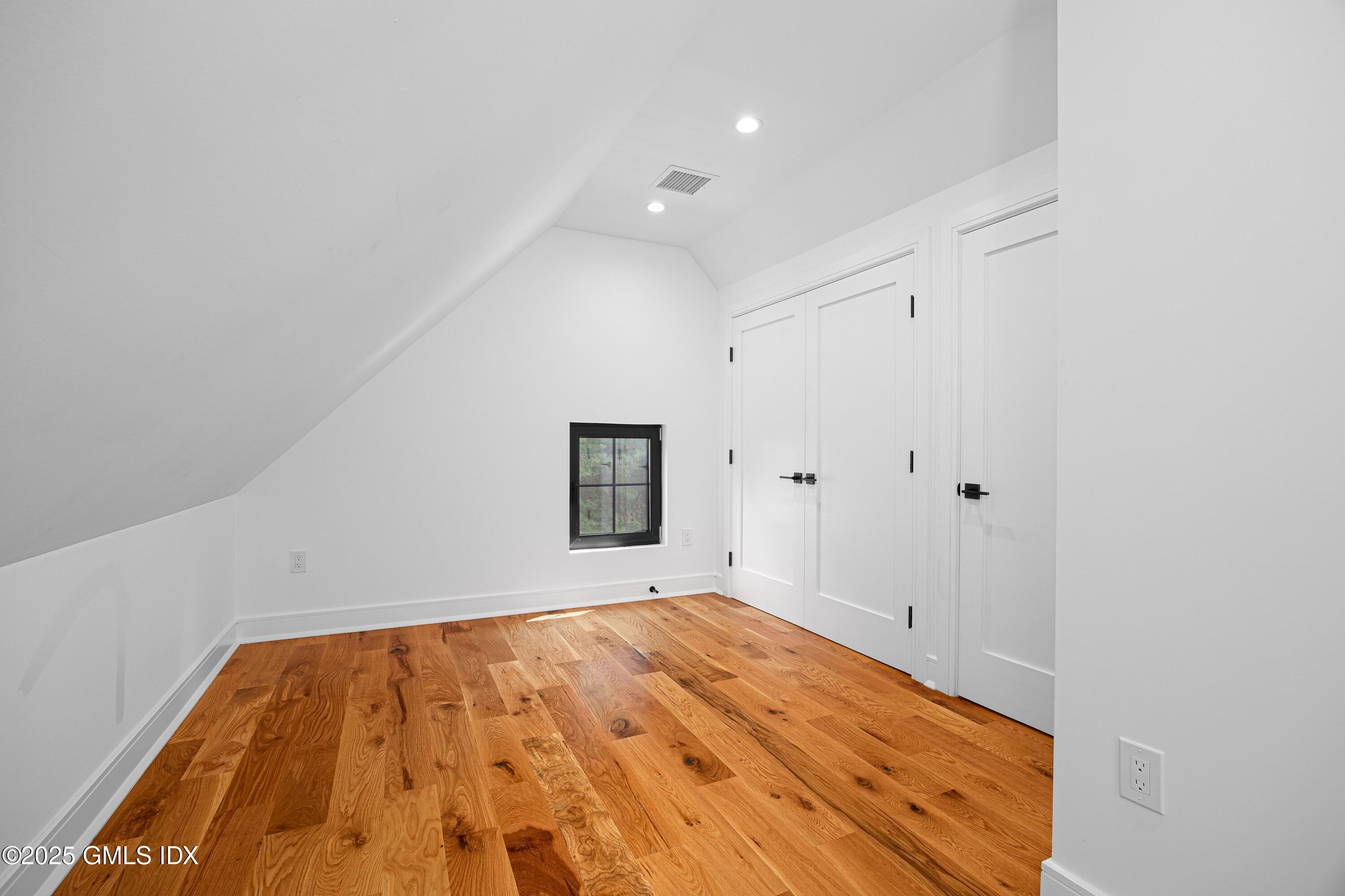 20 Sound Beach Avenue