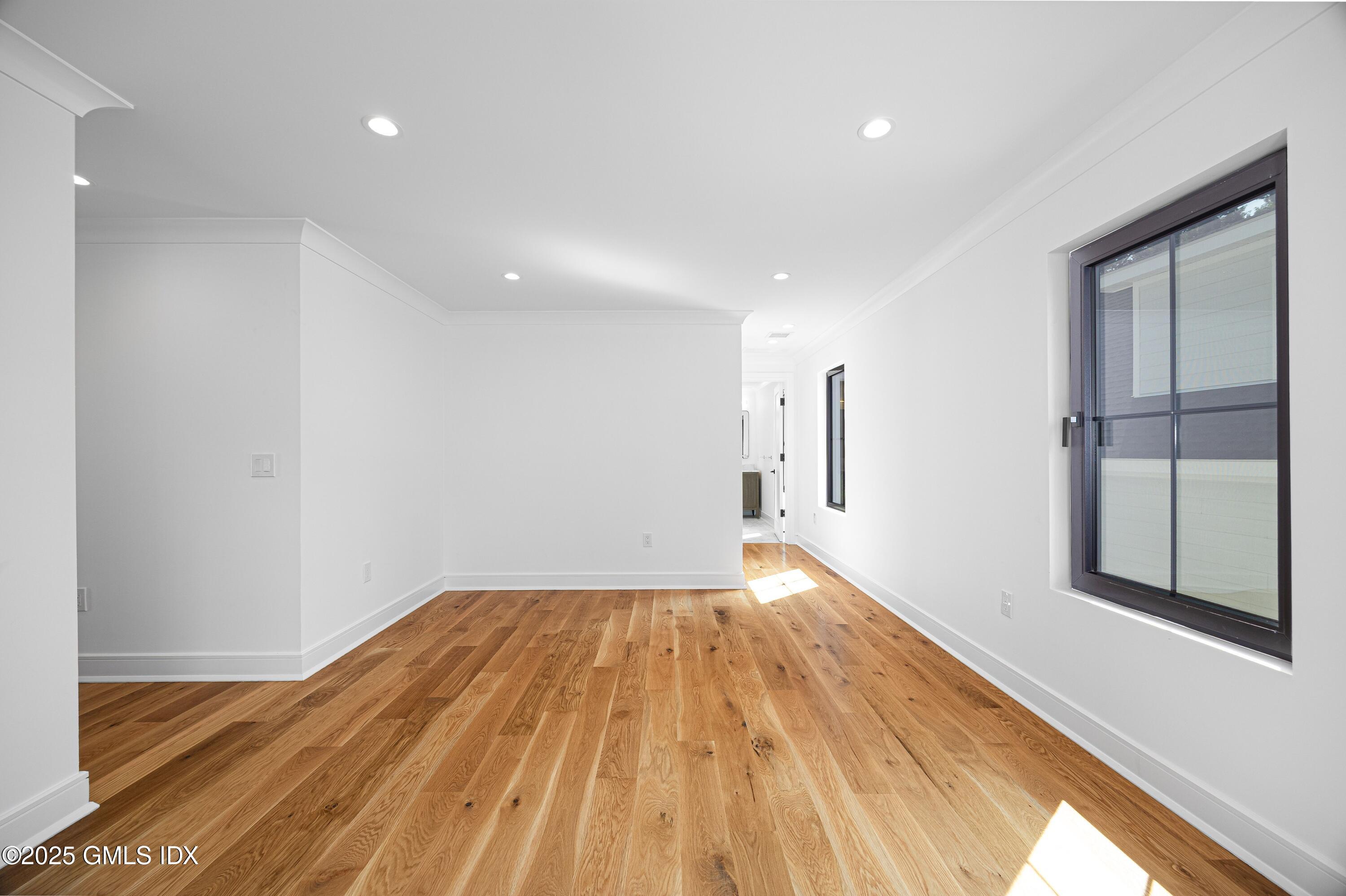 20 Sound Beach Avenue