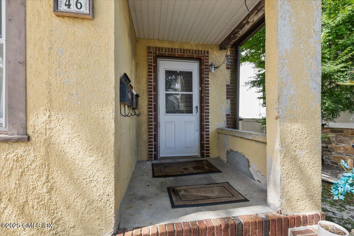 46 RICHLAND Road, 2
