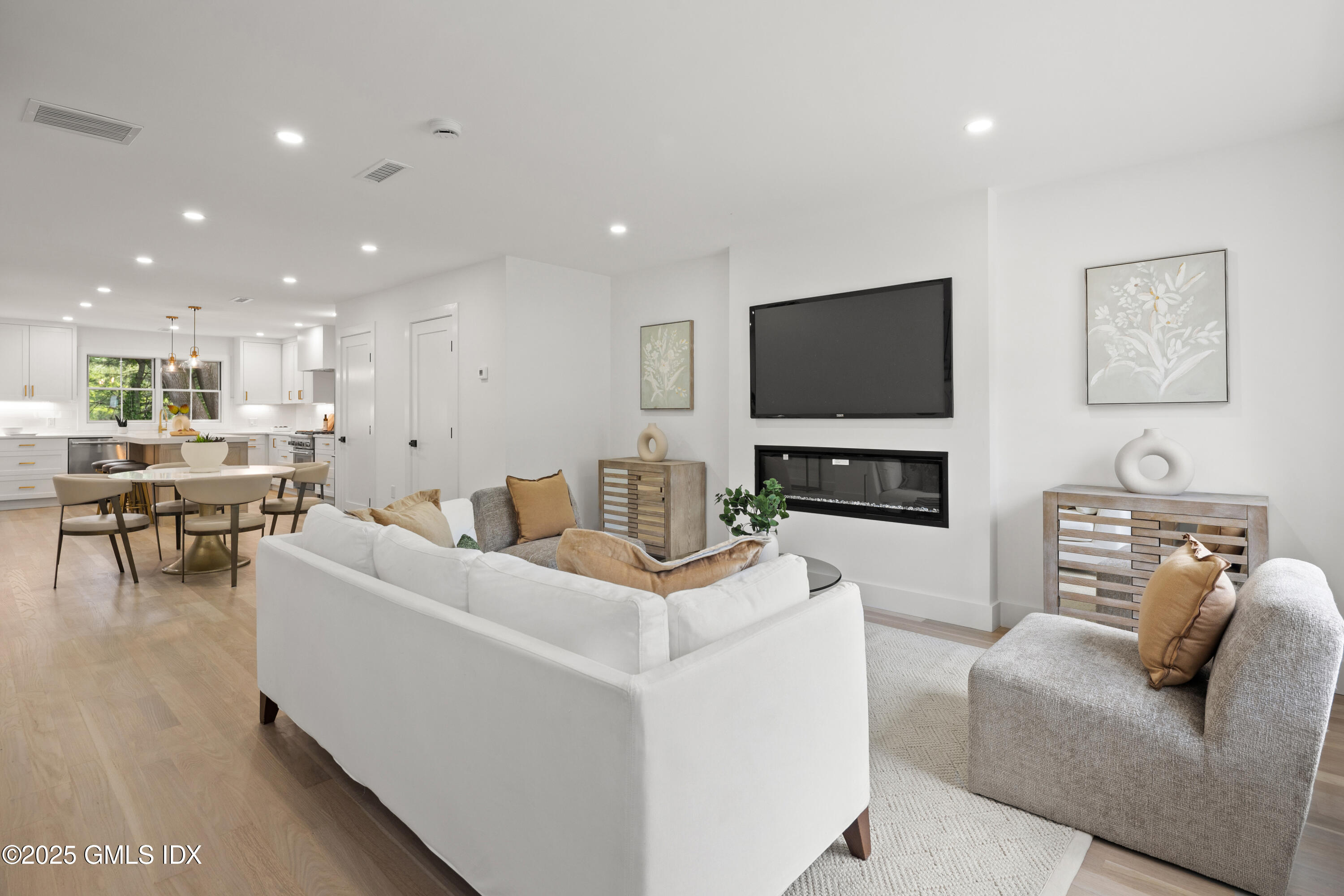 26 Homestead Lane, A