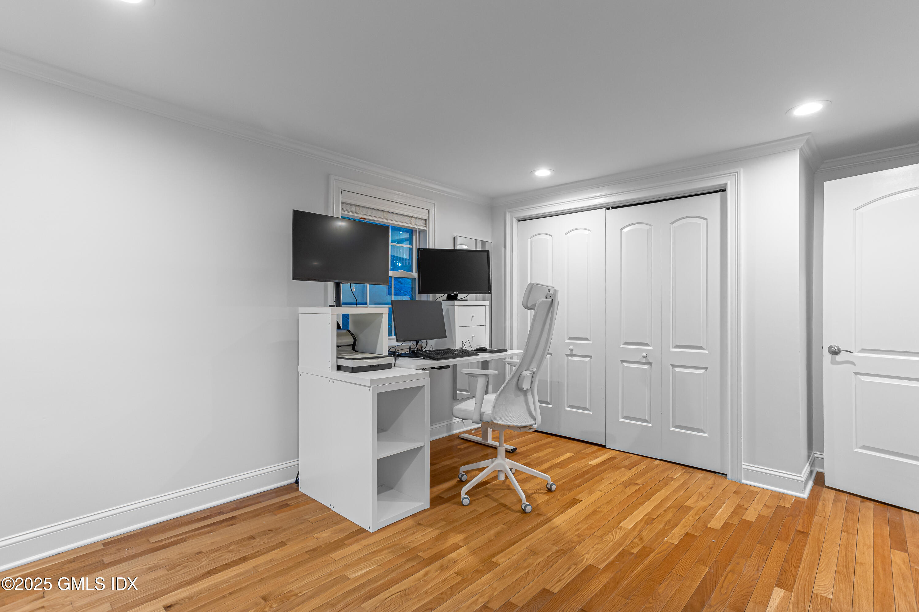 2 Ivy Street, Greenwich