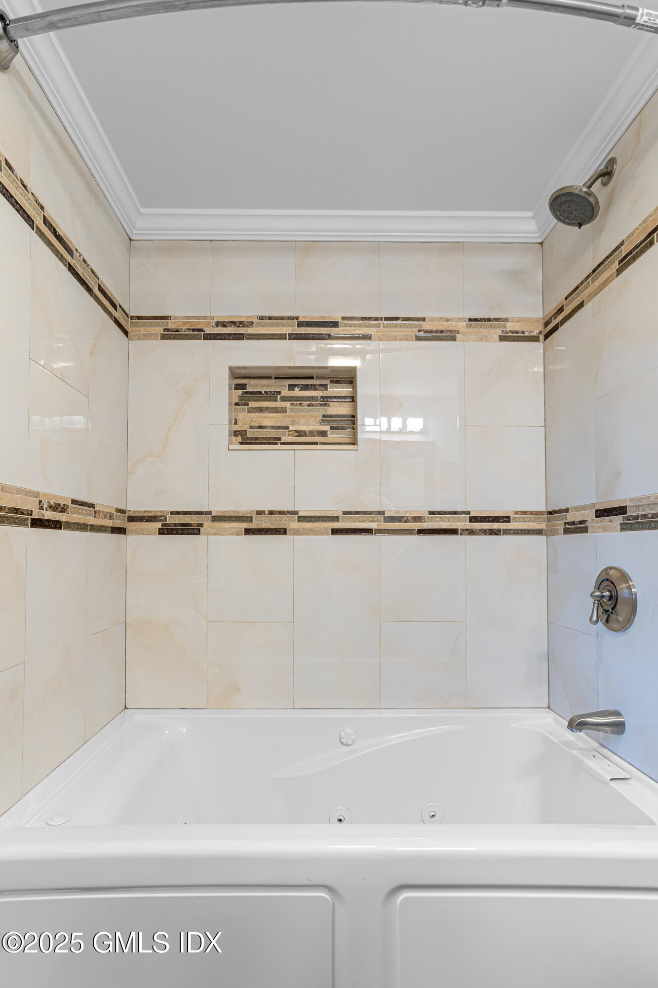 2 Ivy Street, Greenwich