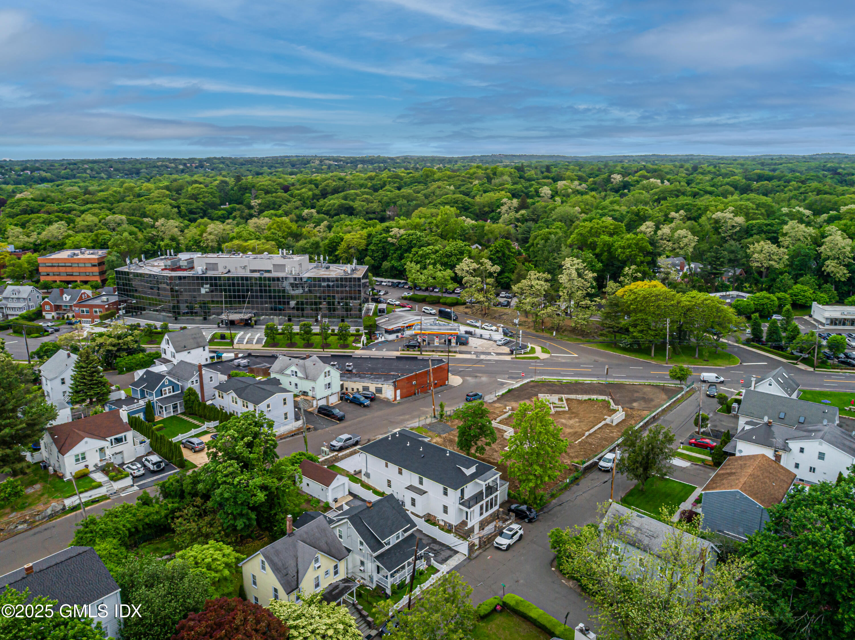 28 Columbus Ave Avenue