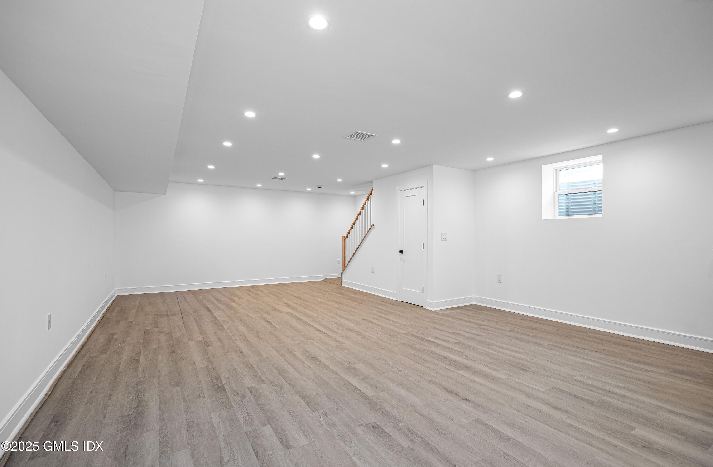 20 Sound Beach Avenue