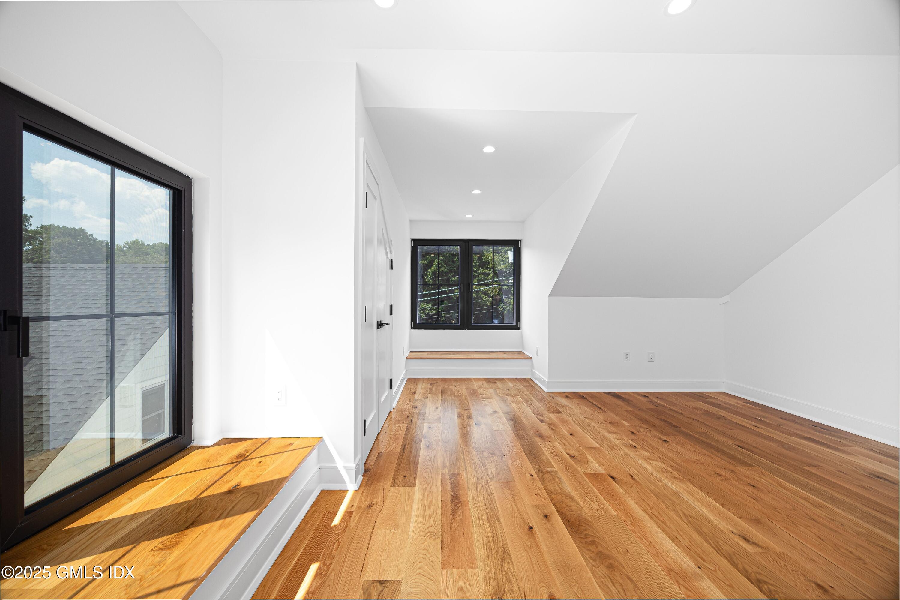 20 Sound Beach Avenue